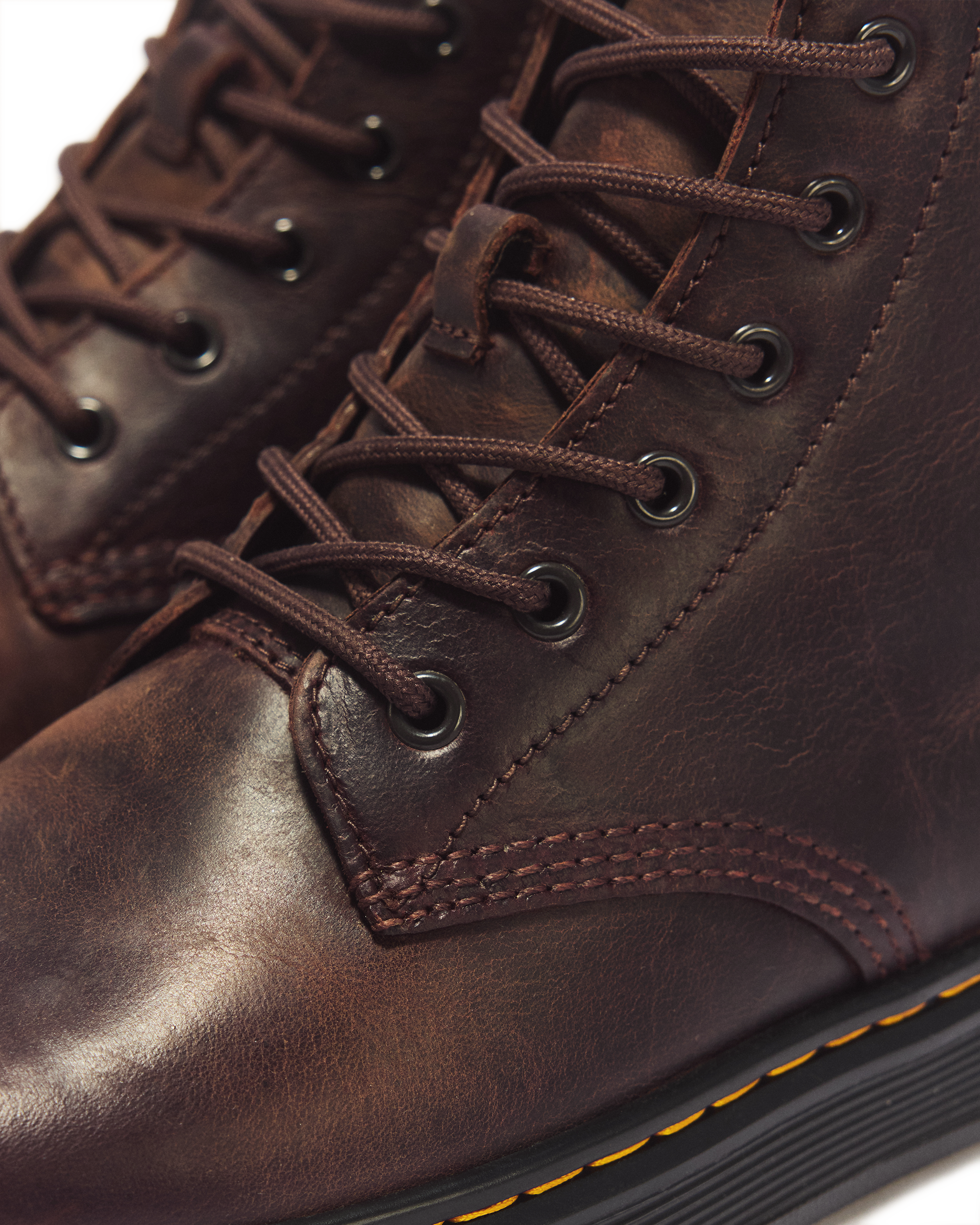 Brookline Crazy Horse Leren Chukka Laarzen