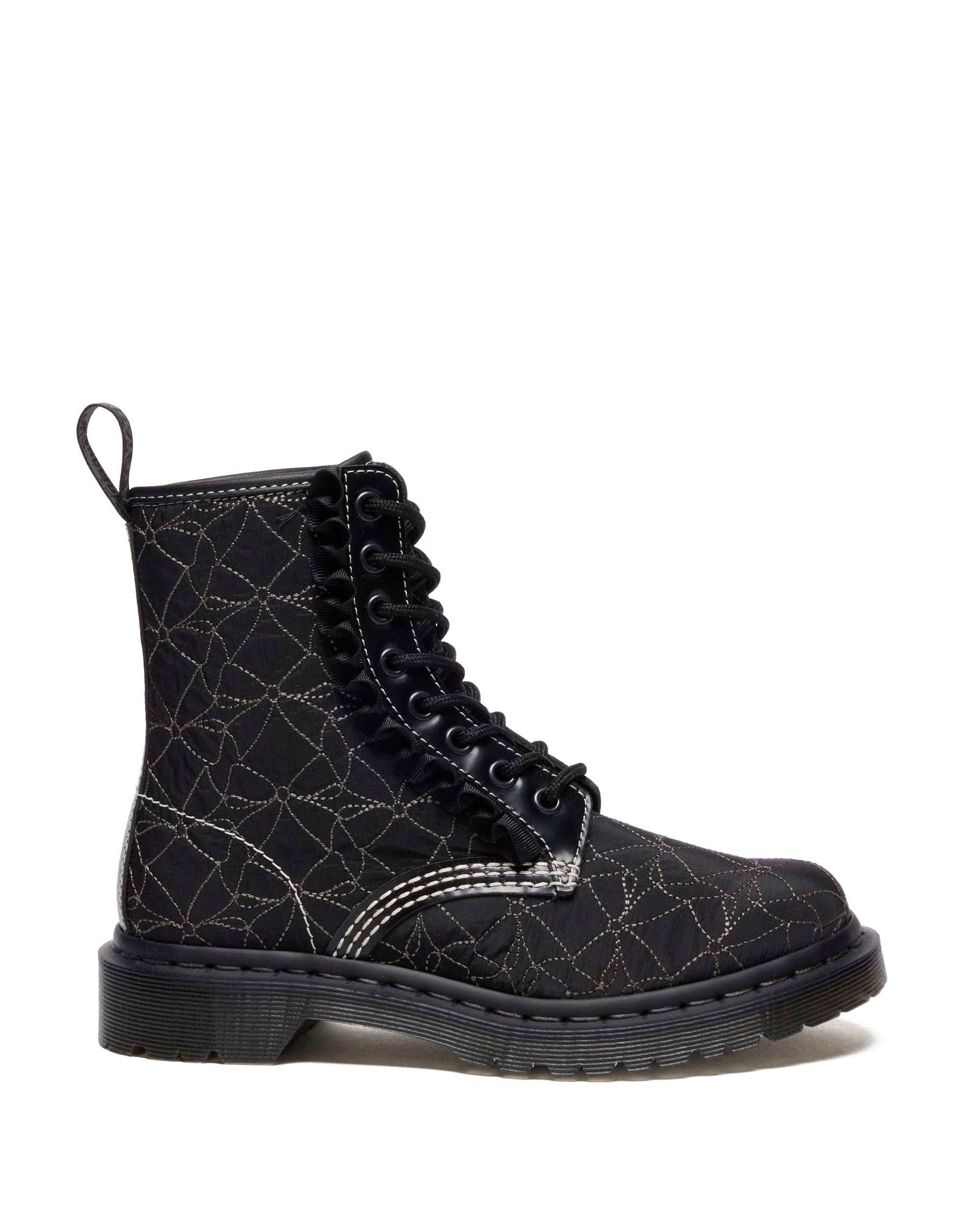 1460 Frill Leather Lace Up Boots in Black | Dr. Martens™