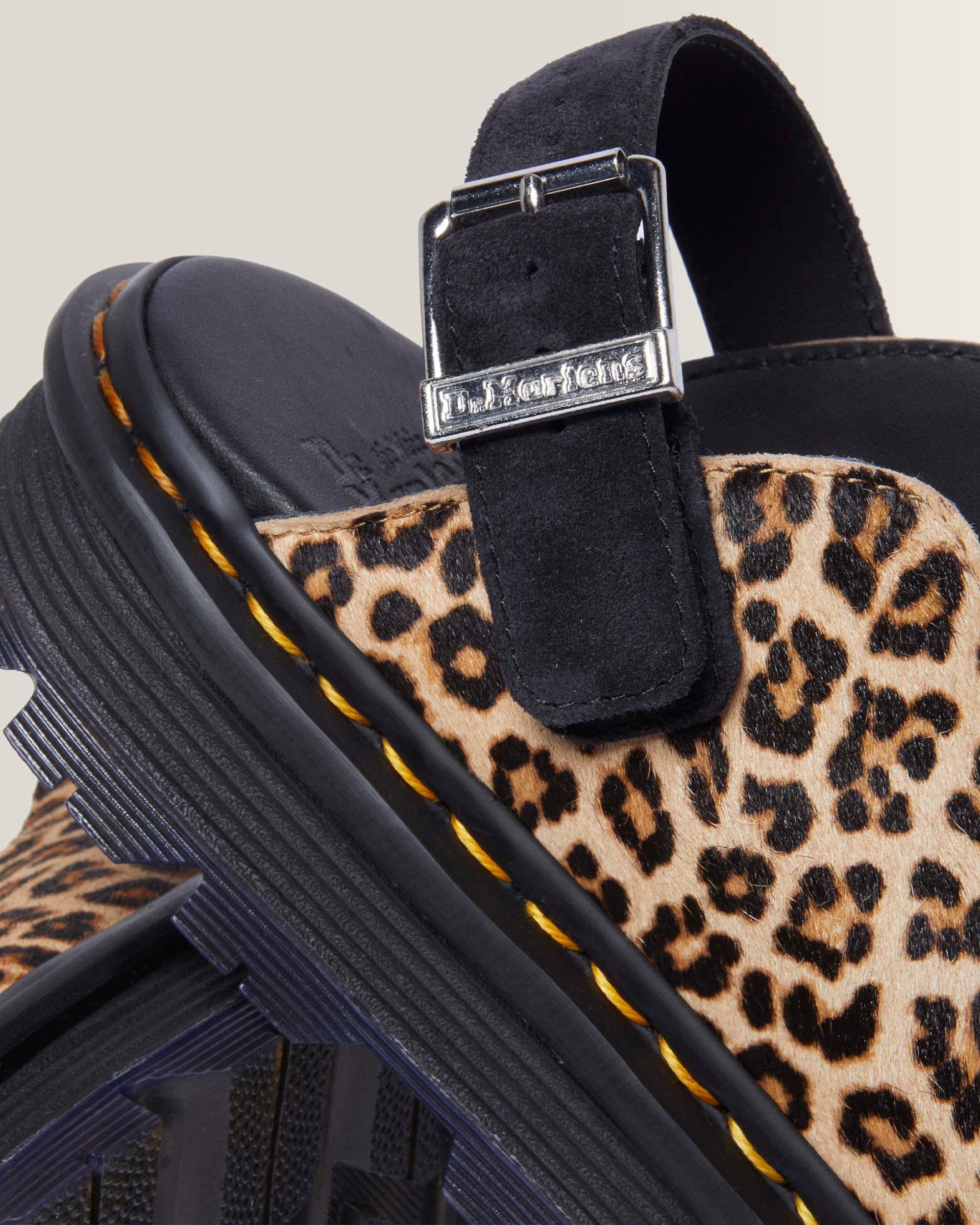 Mules platform Zebzag in camoscio con cinturino