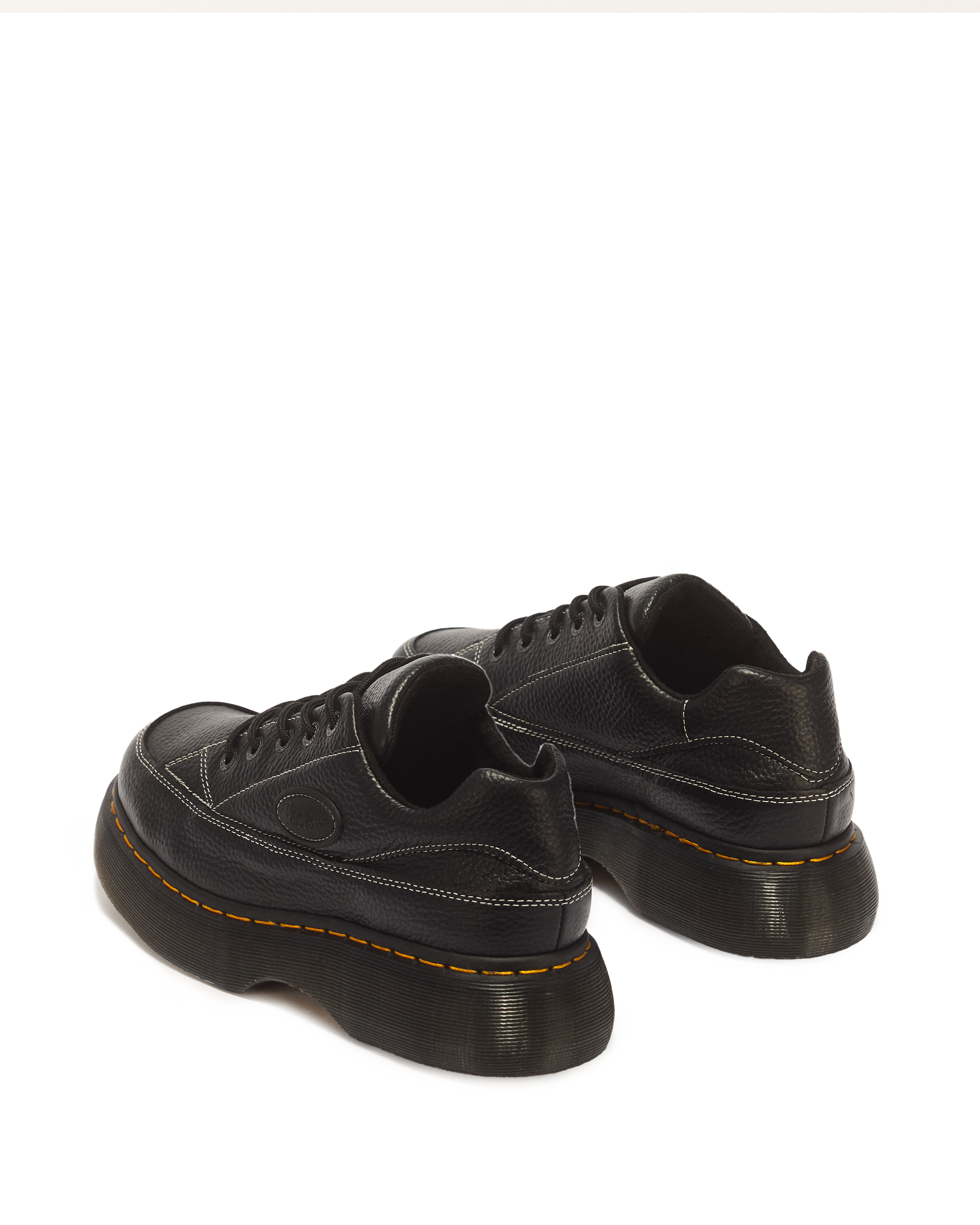 Buzz 5-eye Milled Nappa Leather Shoes in BLACK | Dr. Martens™