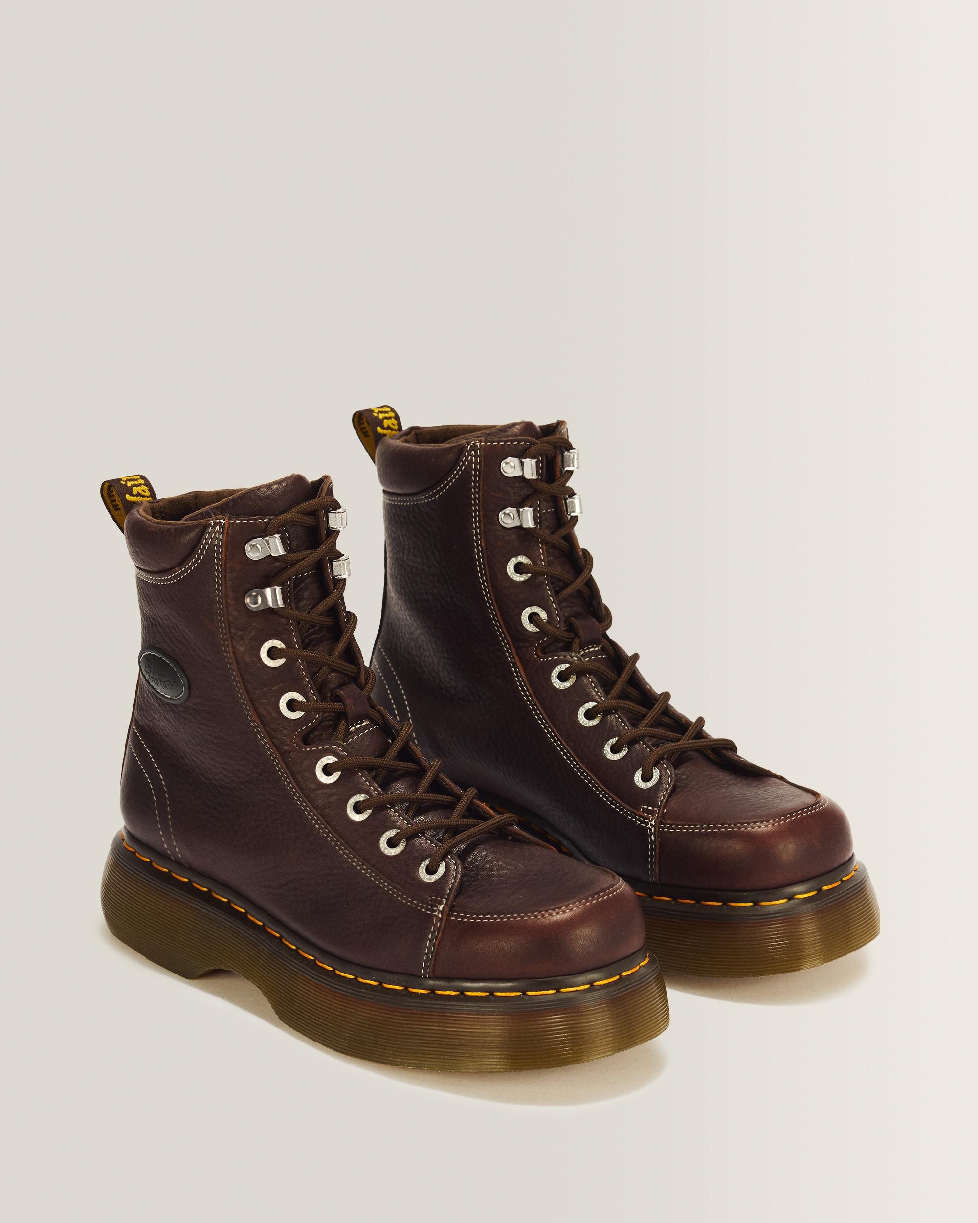 Dr. Martens ブラウン レザー ブーツ Buzz 8-Eye in DARK BROWN | Dr. Martens™