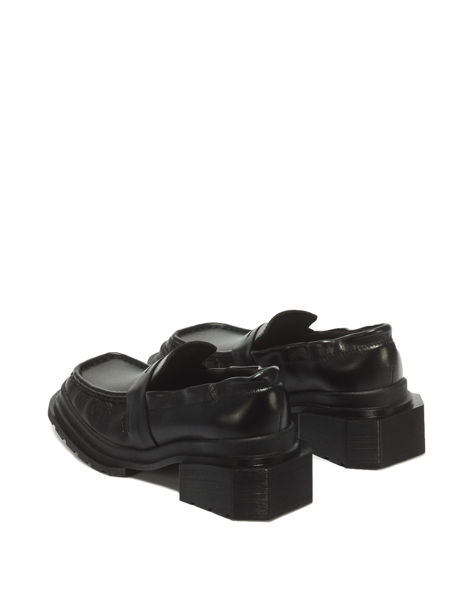 MAYBOLE LEREN LOAFERS MET RUCHES EN VIERKANTE NEUS