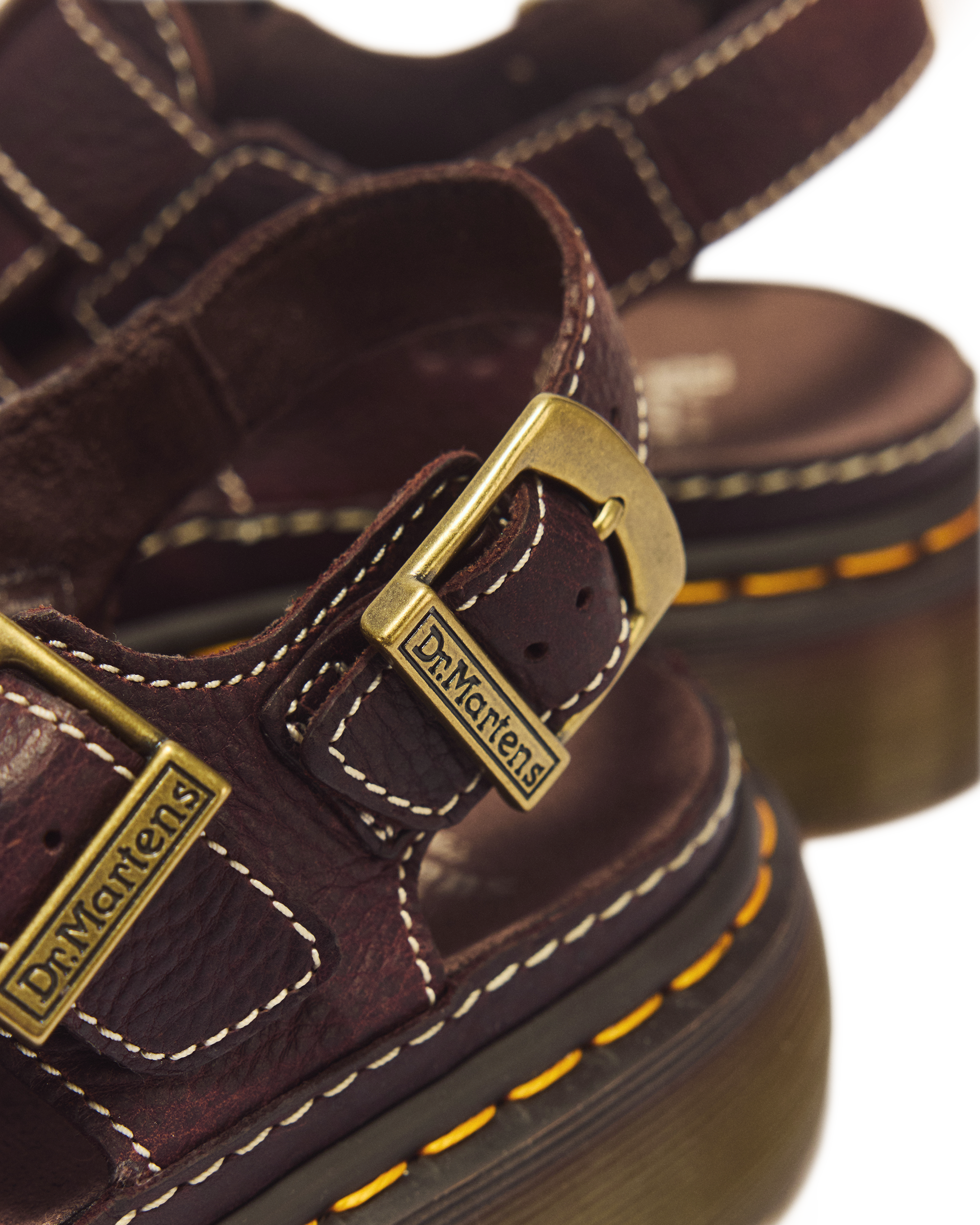 Sandales fisherman plateformes Wrenlie en cuir Grizzly à bouts ouverts