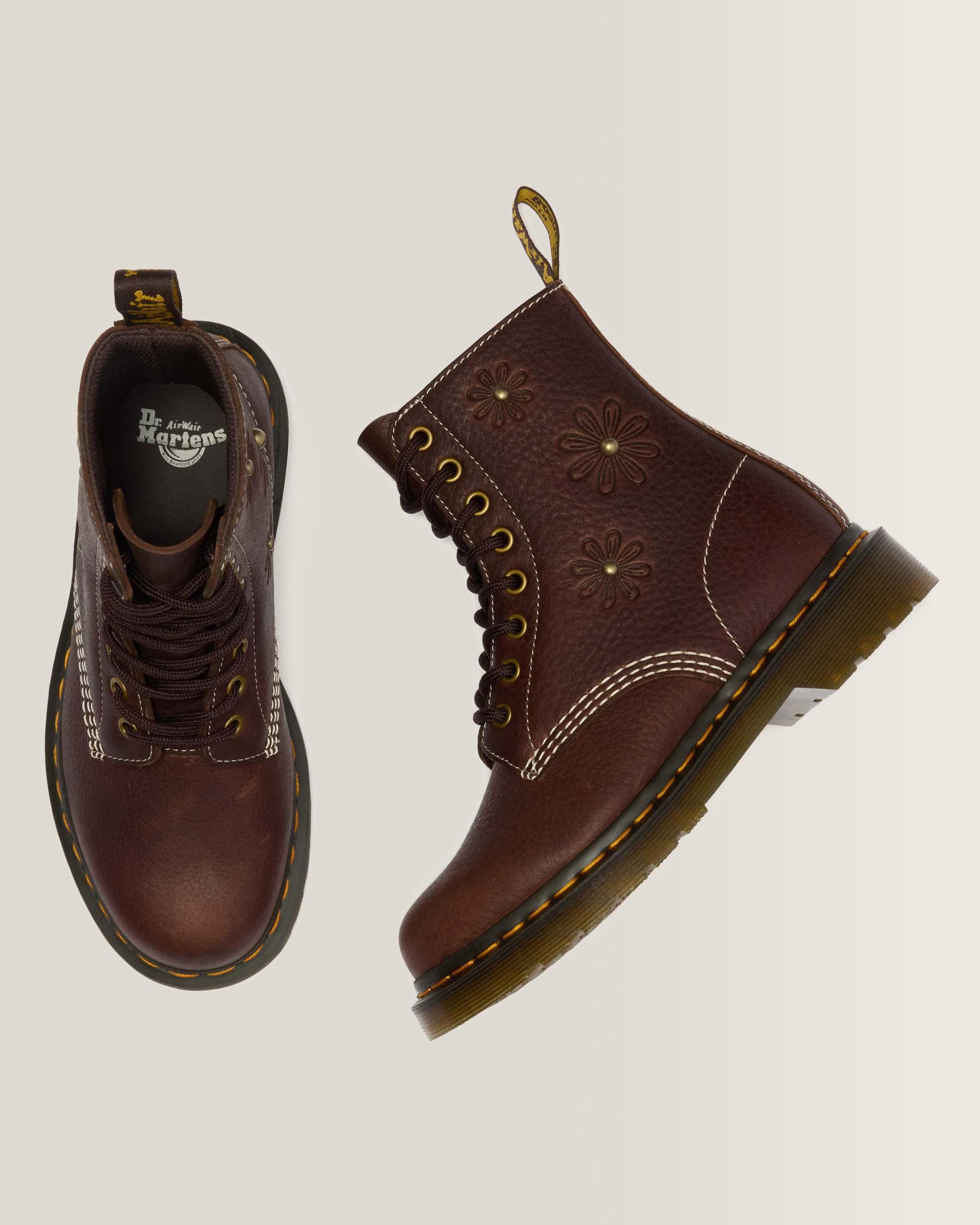 1460 Pascal Flower Grizzly Leather Boots in Dark Brown | Dr. Martens™