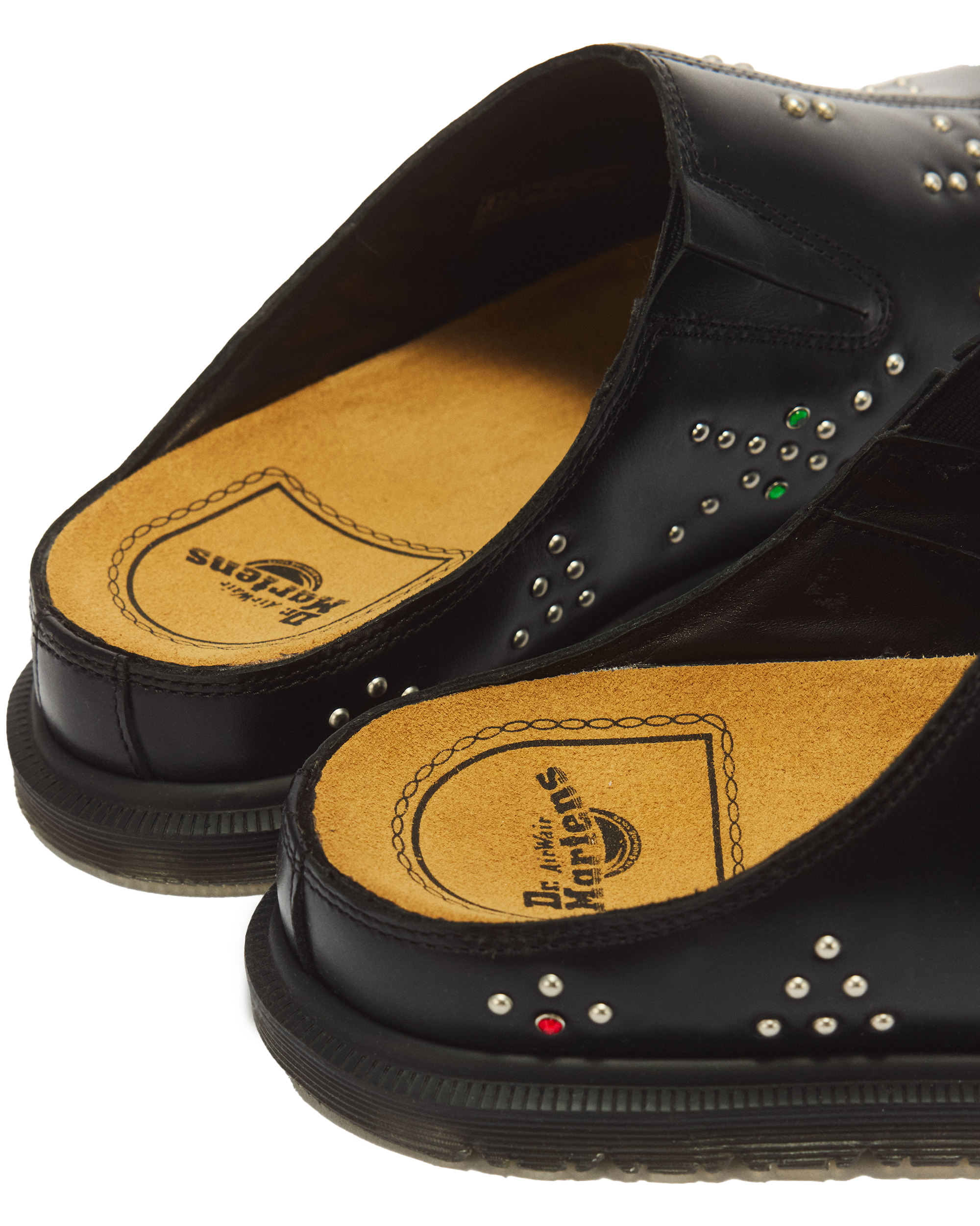 Dr. Martens サボサンダル San Studded Leather Mules in BLACK | Dr. Martens™
