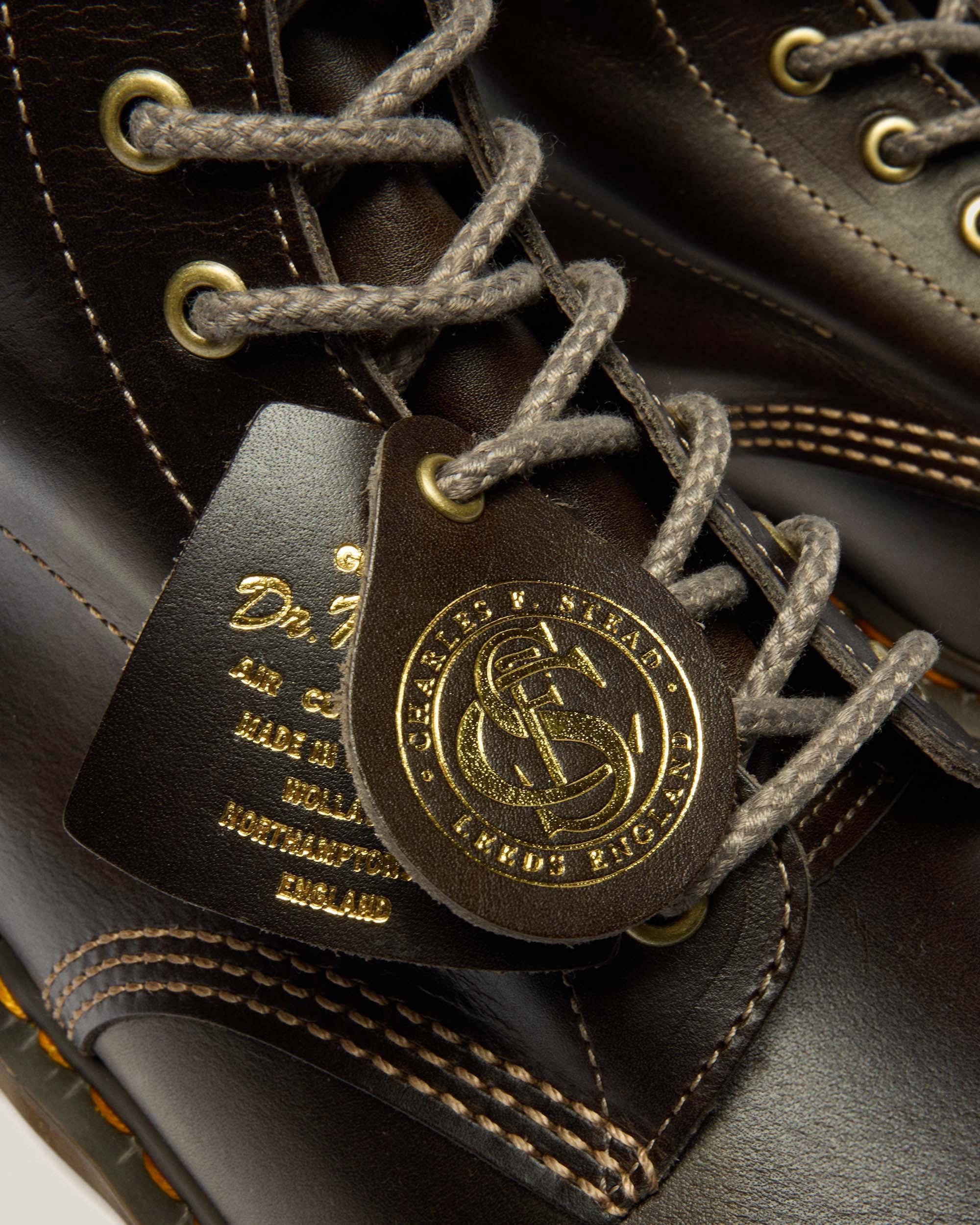 1460 Classic Calf Leather Boots