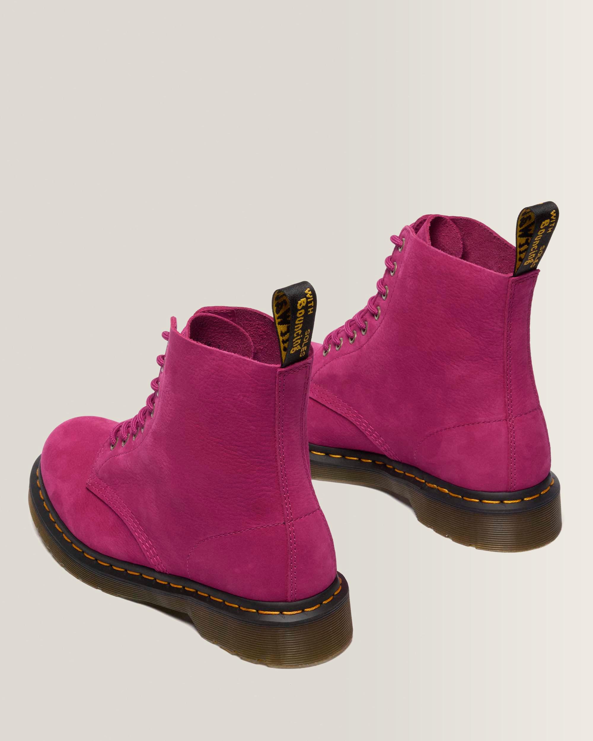 1460-SNØRESTØVLER I MILLED NUBUCK-LÆDER