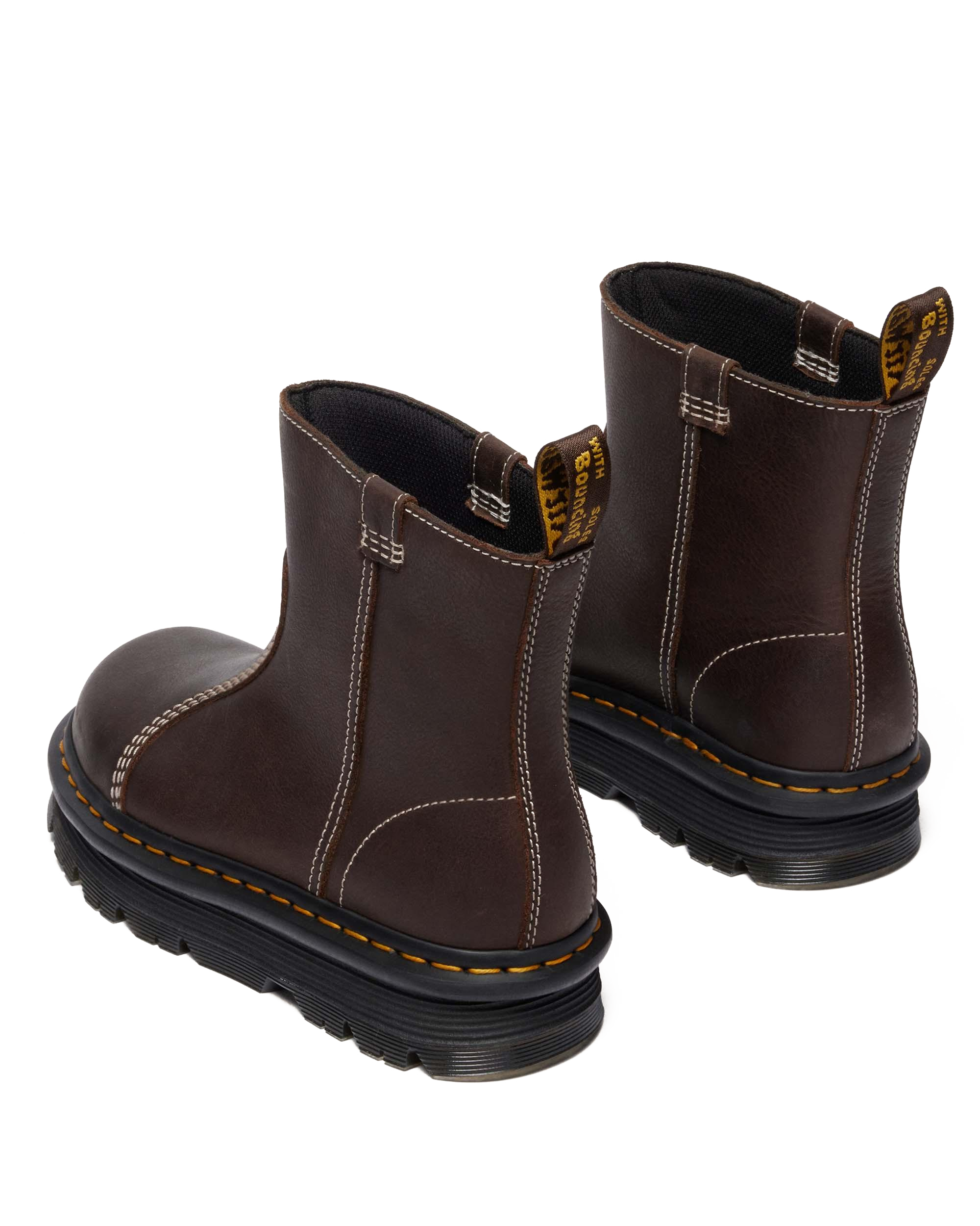 Dr.Martens ZEBZAG エンジニア　ブーツ Zebzag Rigger Slip on Leather Boots in Dark Brown | Dr. Martens™