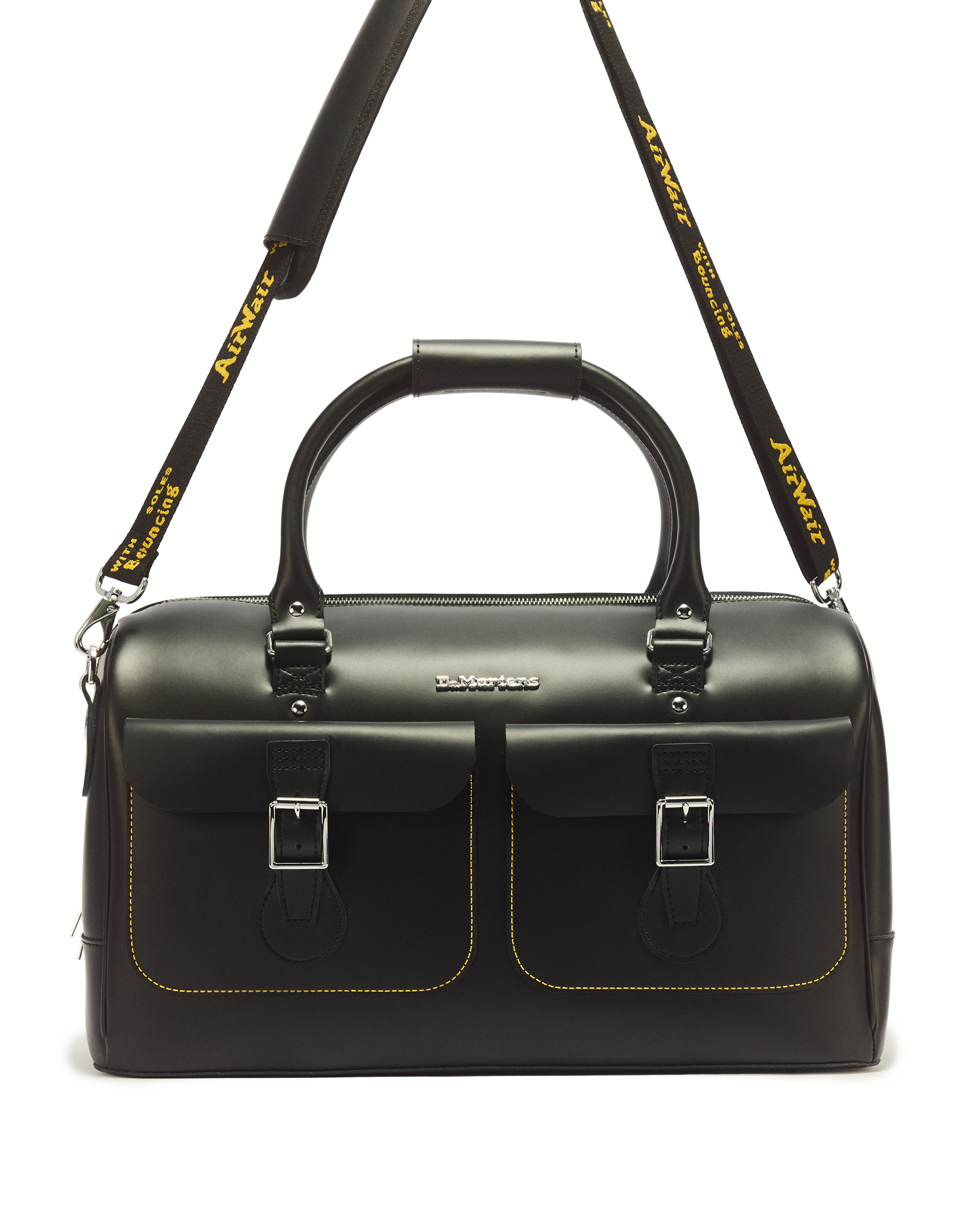 Dr. Martens バッグ Daytripper Bag in Black | Dr. Martens™