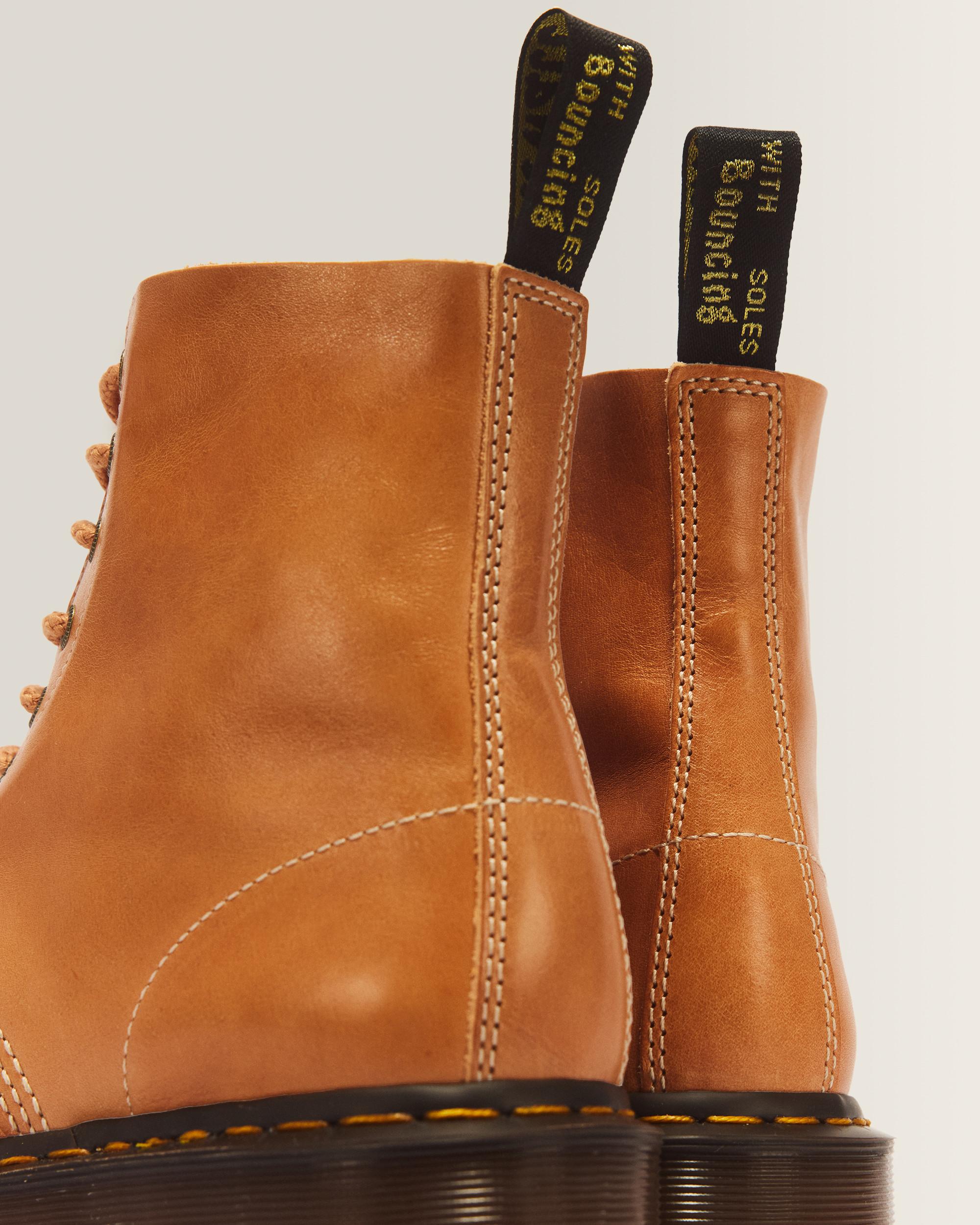 1460 Pascal 8 Eye Boot Veg Tan Luxe in VEG TAN | Dr. Martens™
