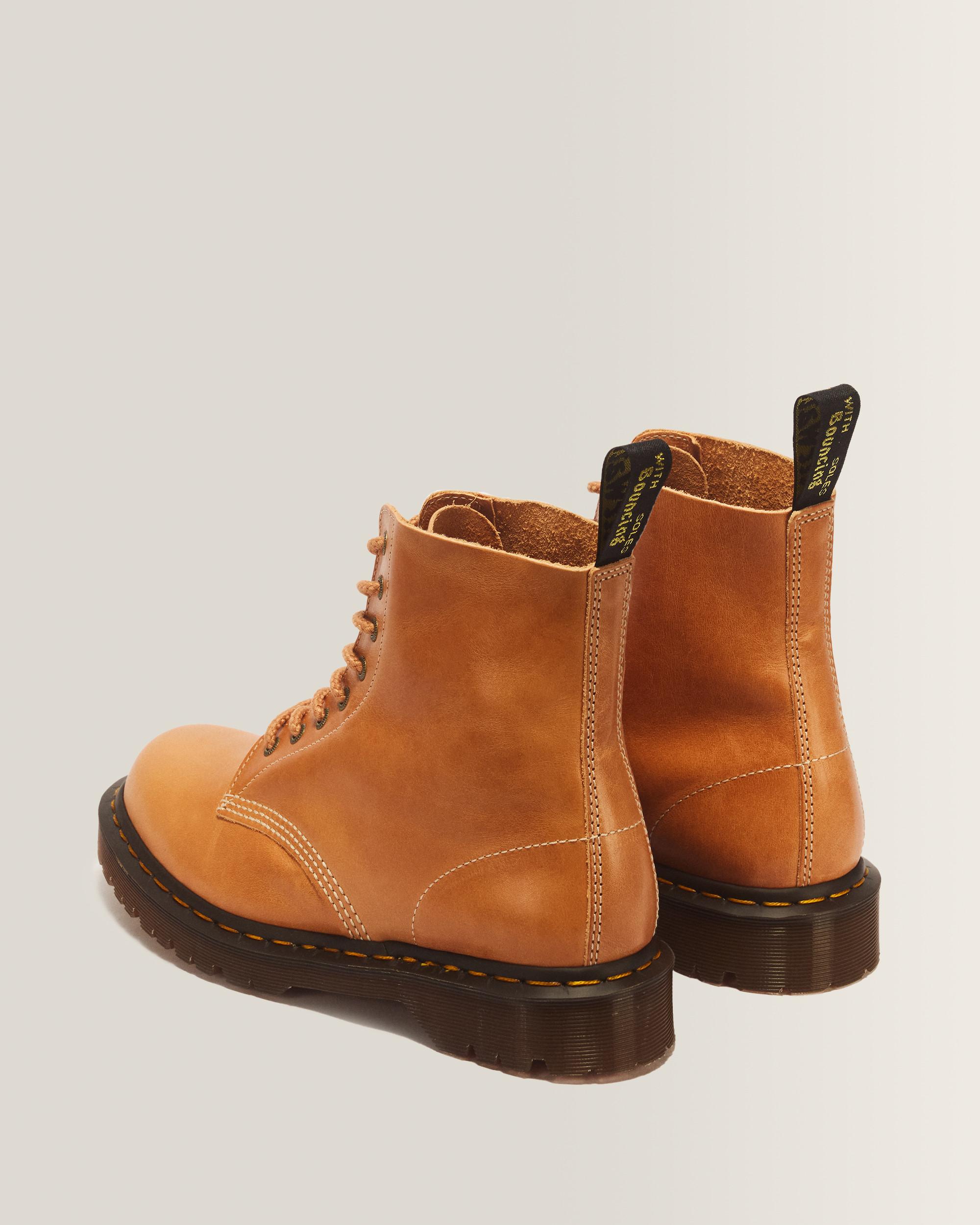 Ботинки Dr. Martens 1460 Pascal 8 Eye Boot Veg Tan Luxe, цвет: Рыжевато-коричневый — фото 6