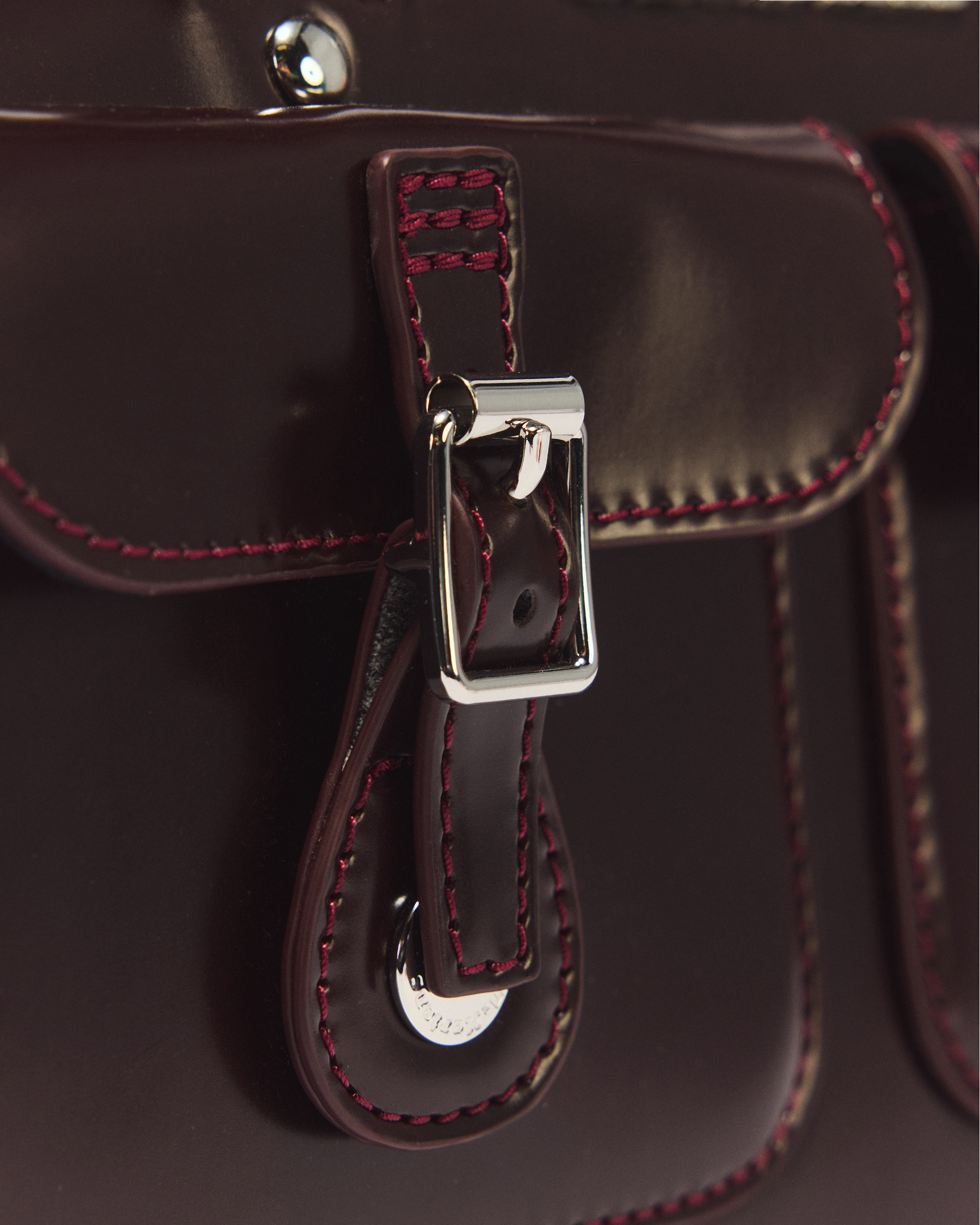 Bolso de piel Rub Off con asa superior Vegano