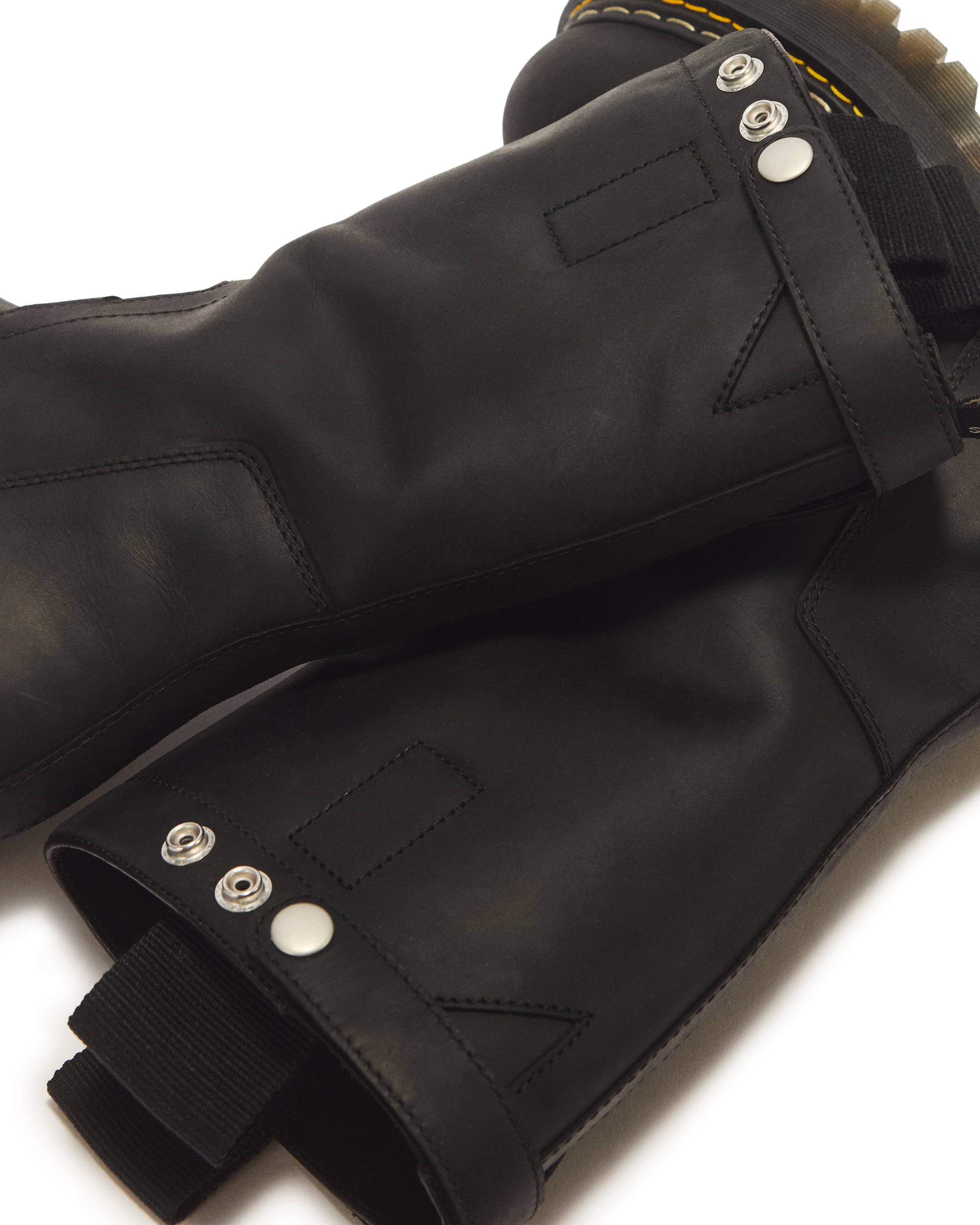 RICK OWENS PULL ON BOOTS in BLACK | Dr. Martens™