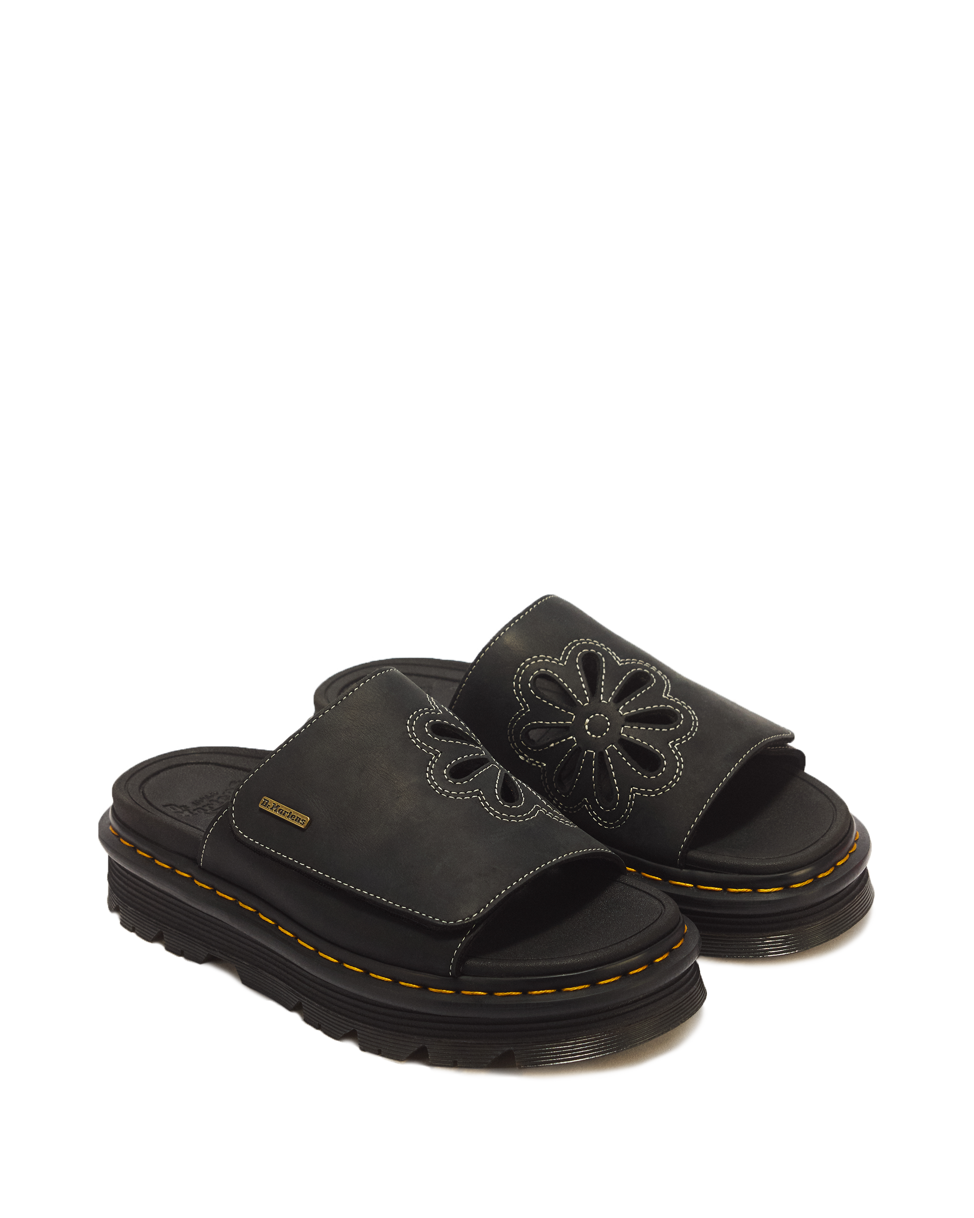Zebzag Wyoming Leather Slides in BLACK | Dr. Martens™