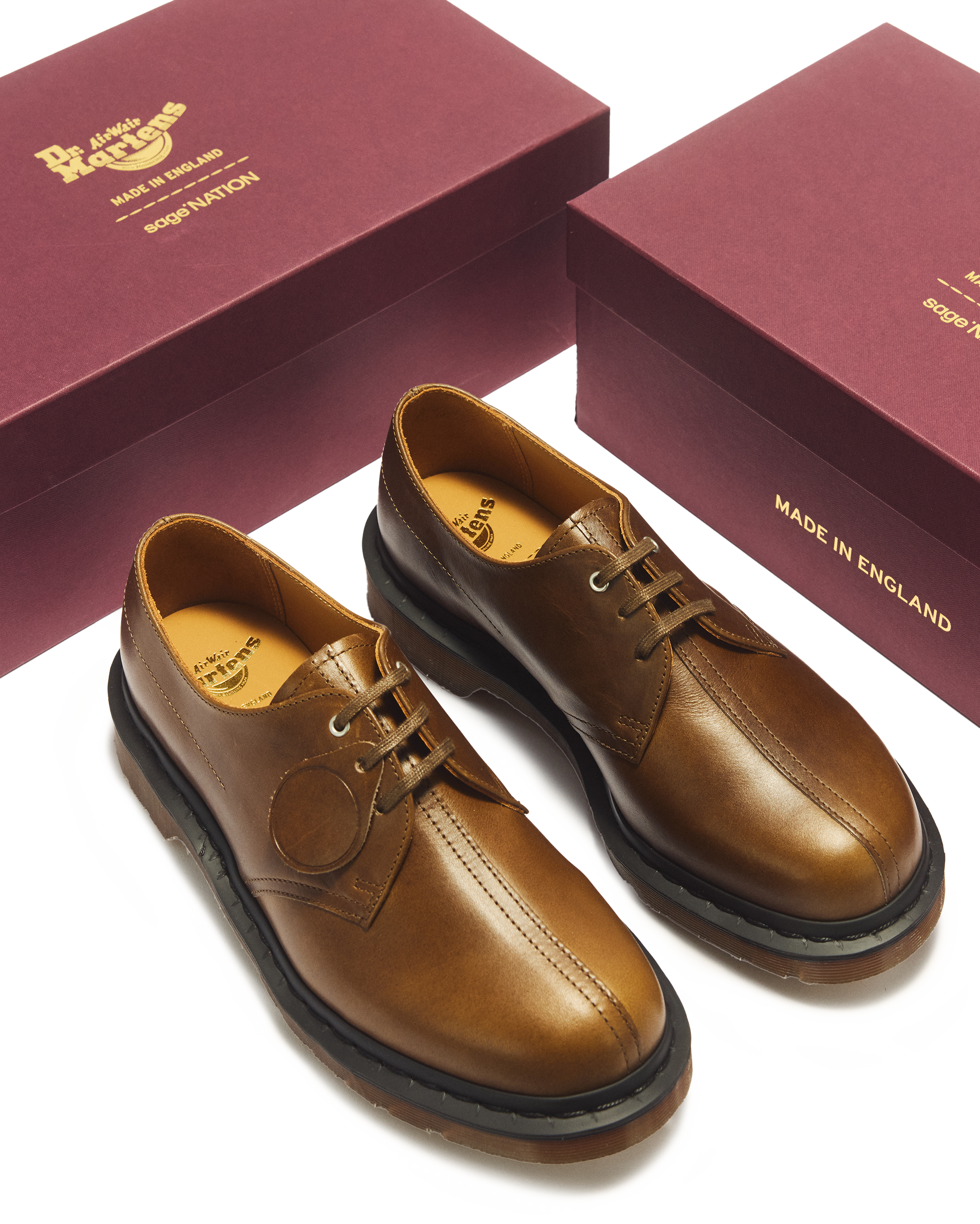 1461 SAGE NATION 3 EYE LEATHER SHOES in CLOVE GREEN | Dr. Martens™
