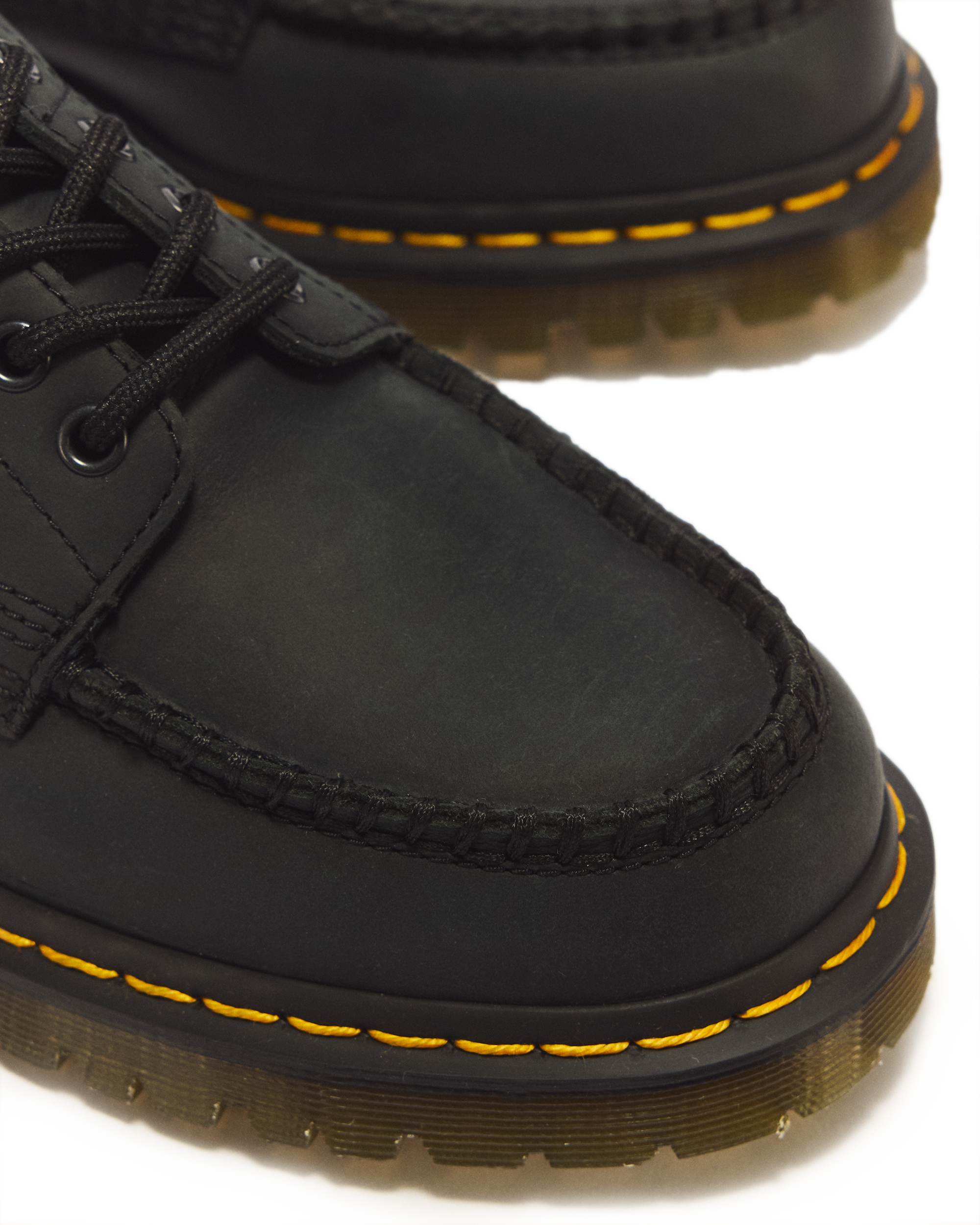 Lowell 4-Ösen Crazy Horse Leder Moc Toe Schuhe