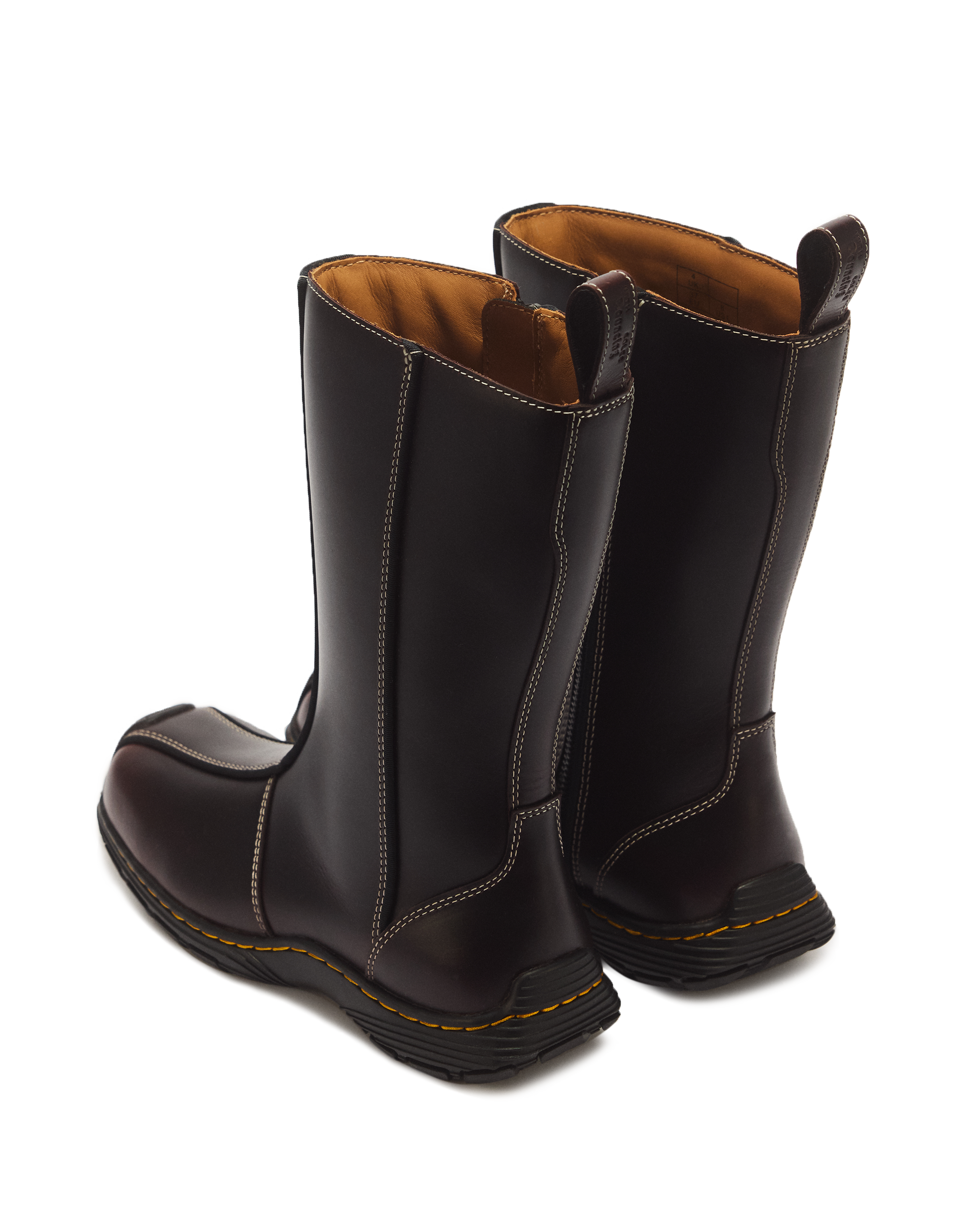 Dr.Martensの長靴 Aurix Hi High Boot in SPICED BROWN | Dr. Martens™