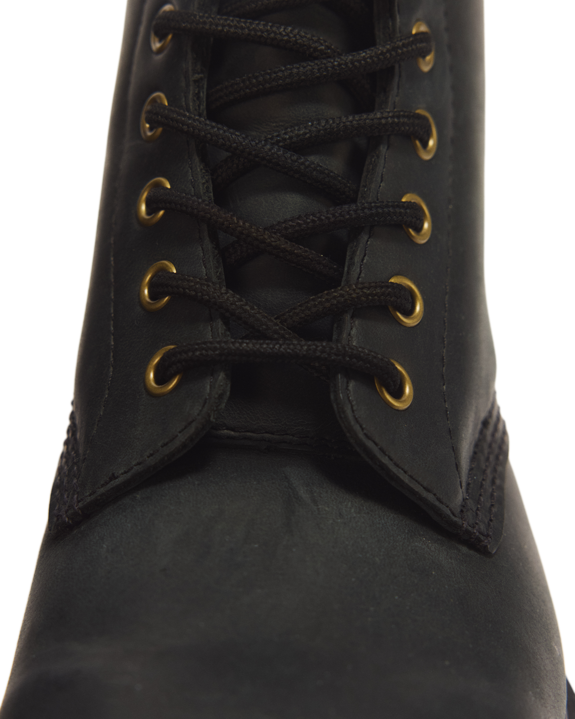 1460 Pascal WL 8 Eye Crazy Horse Leather Boots in BLACK | Dr. Martens™