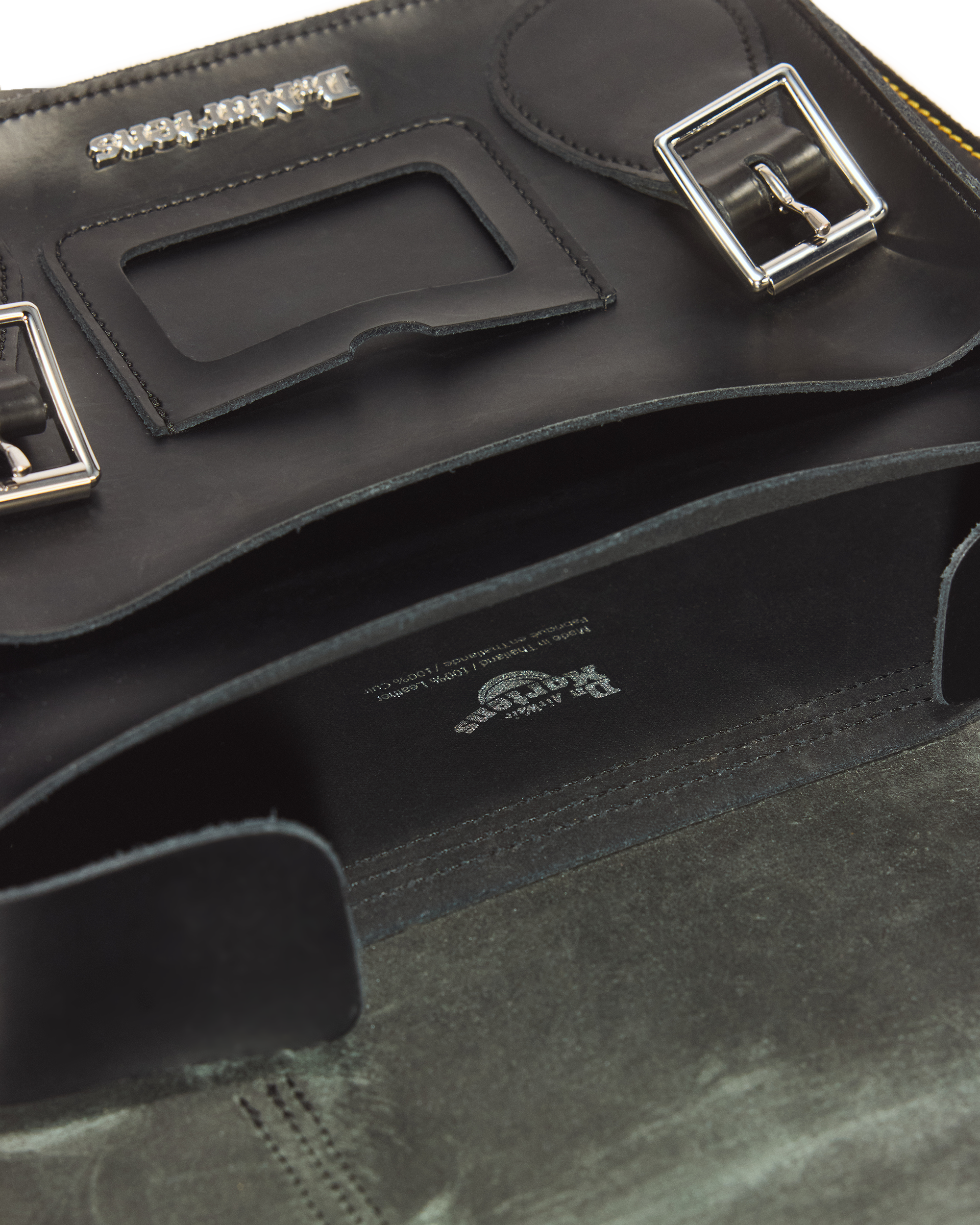 11 Inch Kiev Smooth Leather Satchel in Black | Dr. Martens™