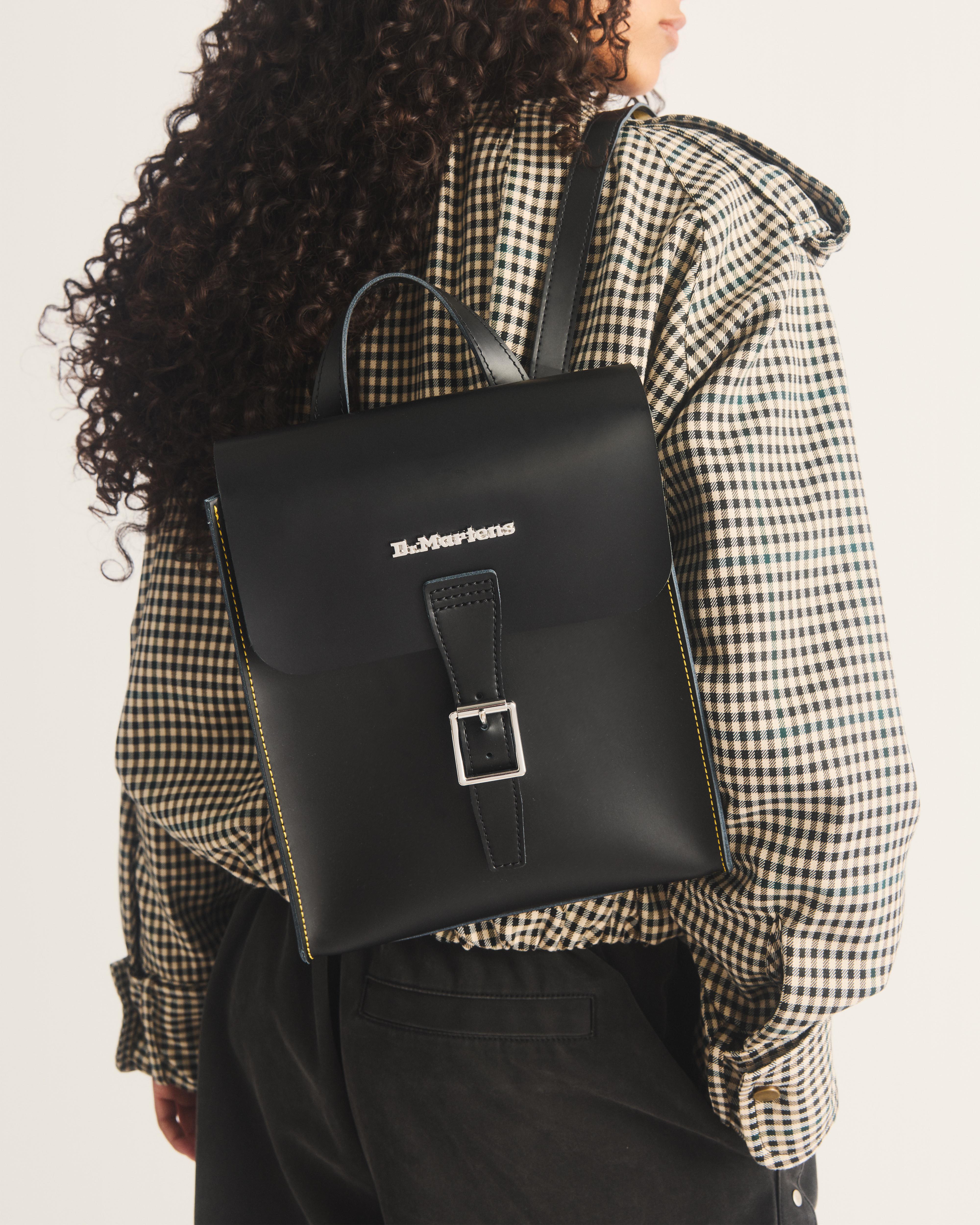 friends backpack mini Bioworld TV Show Allover Toss Print Faux Saffiano Leather Bag Color:BROWN STONE Sac à dos cuir vintage Ages 15 and up. Blackcraft Clear Mini Festival