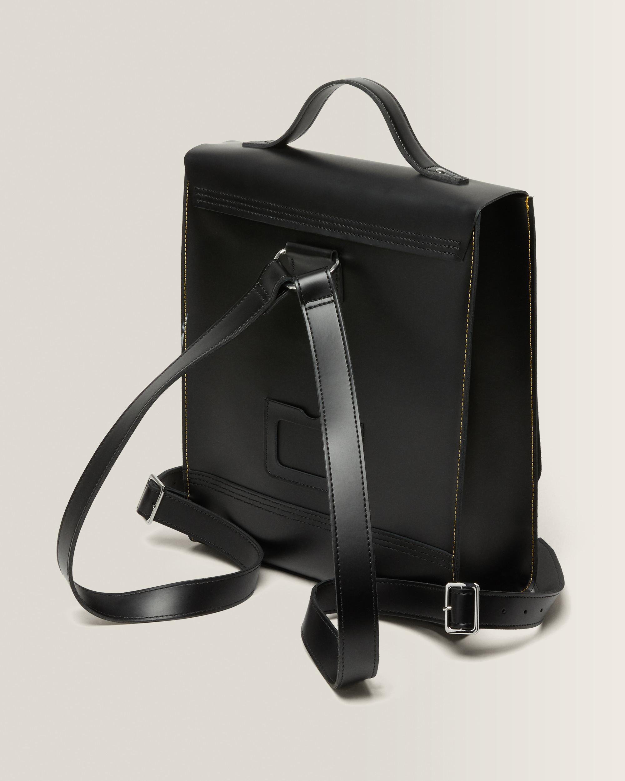 Dr.Martens バックパック Leather Box Backpack in BLACK | Dr. Martens™