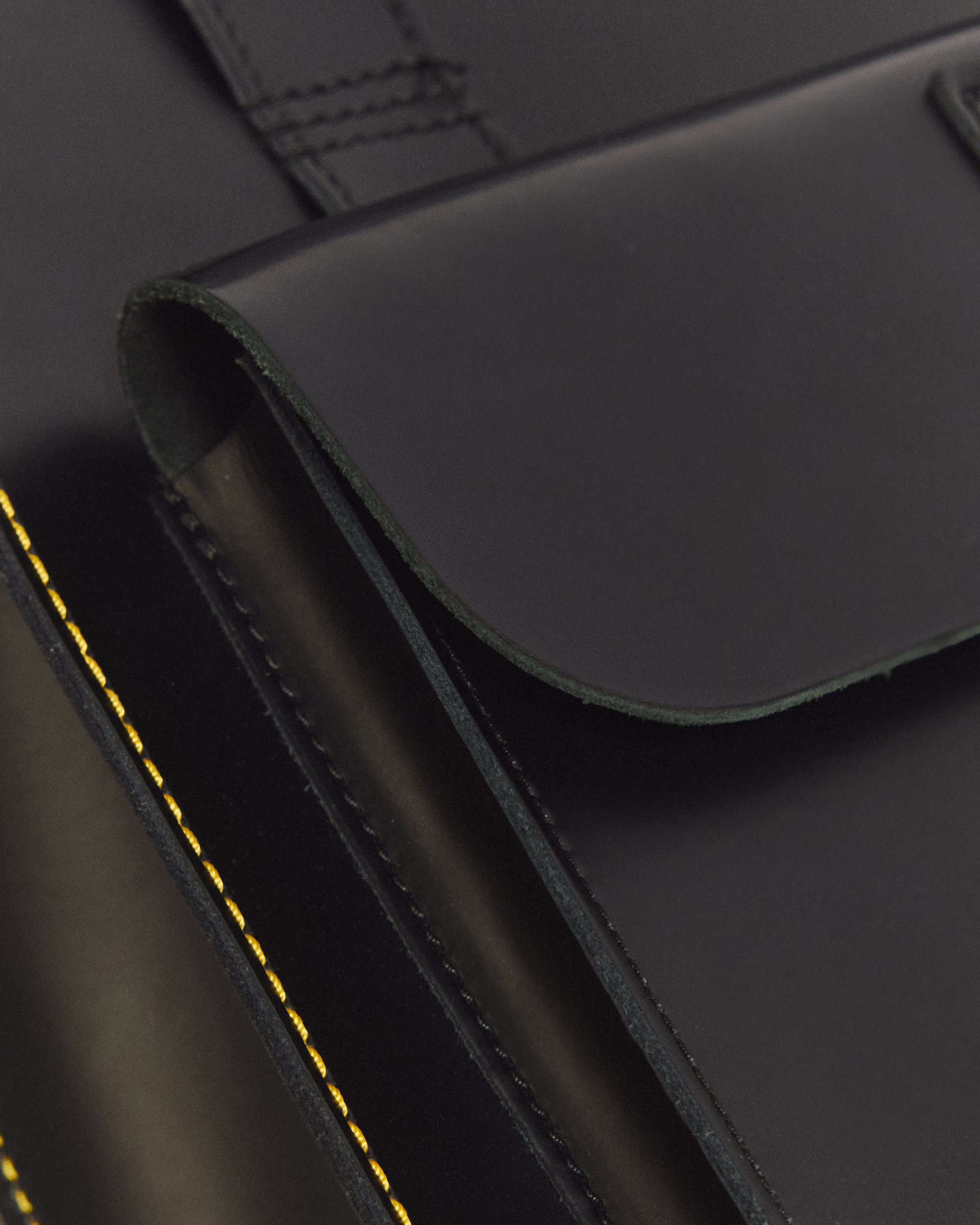 Kiev Glattleder Laptop Rucksack