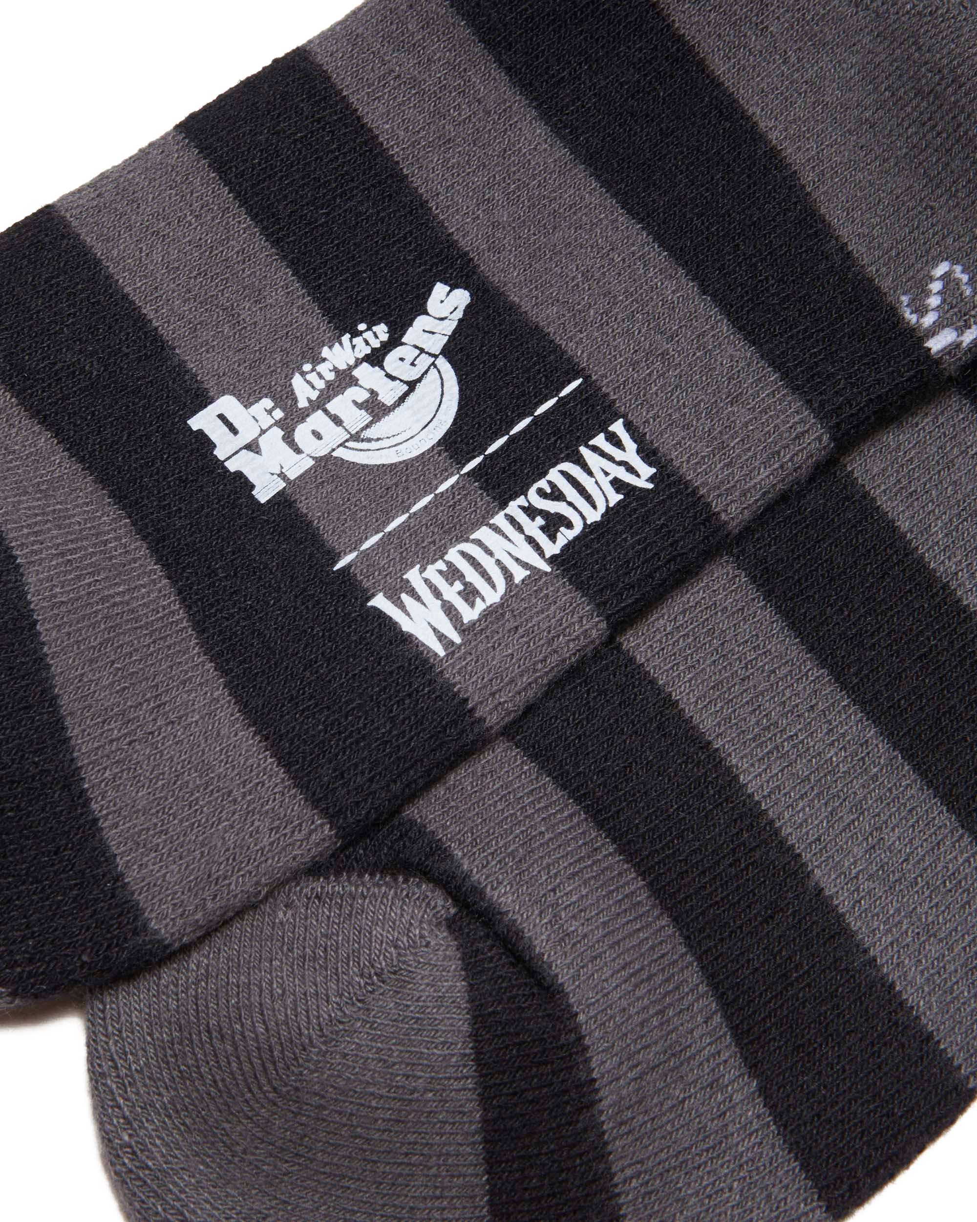 CHAUSSETTES HAUTES WEDNESDAY