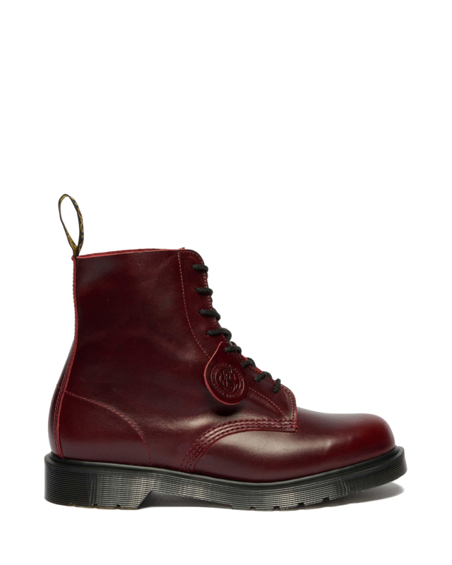 MADE IN ENGLAND CLASSIC CALF LEATHER BOOTS