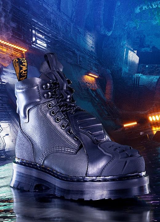 Dr. Martens 14XX