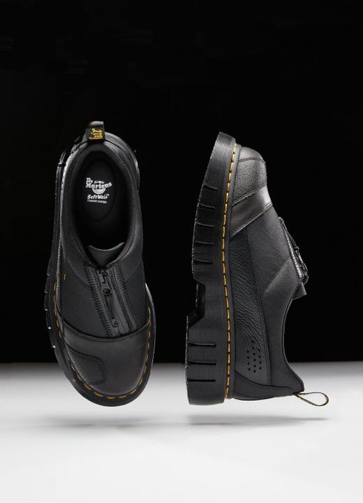 S5_CMP_14XX_CLUBWEDGE_DESKTOP?w=520&fmt=auto&alt=default