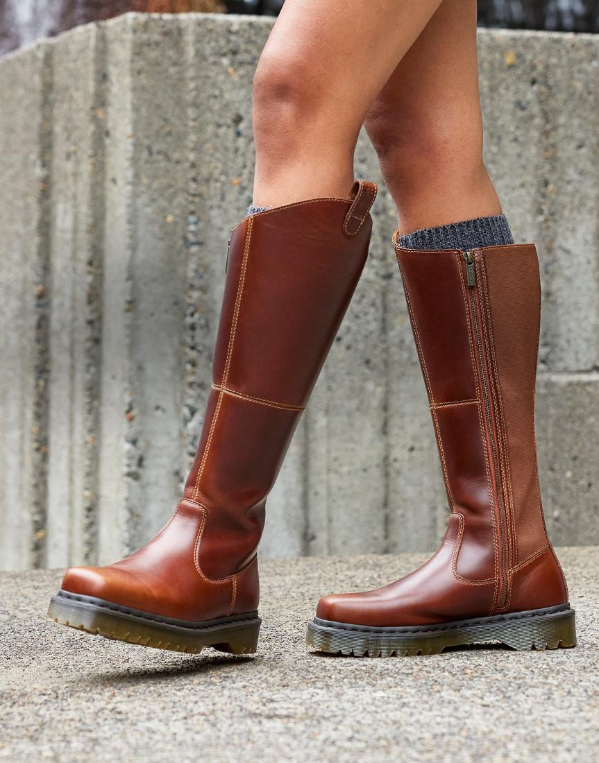 靴 Dr.Martens for  MAIL DR MARTENS ROYAL MAIL PREMIUM MADE IN ENGLAND 4 HOLE PADDED