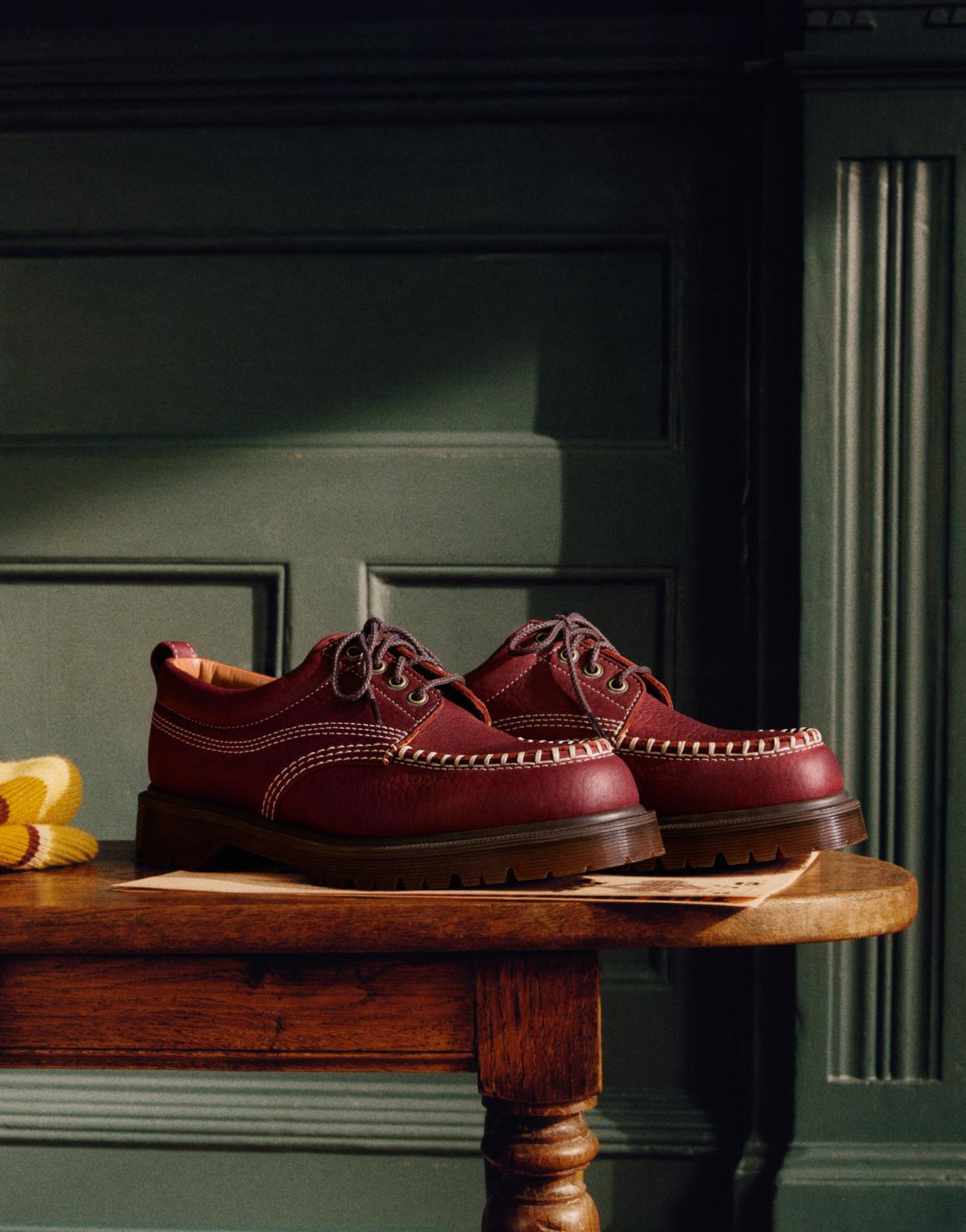 Dr. Martens Air wear 厚底ブーツ23.5cm ケアクリーム Dr.Martens ドクターマーチン 国内正規品 ブーツ レディース
