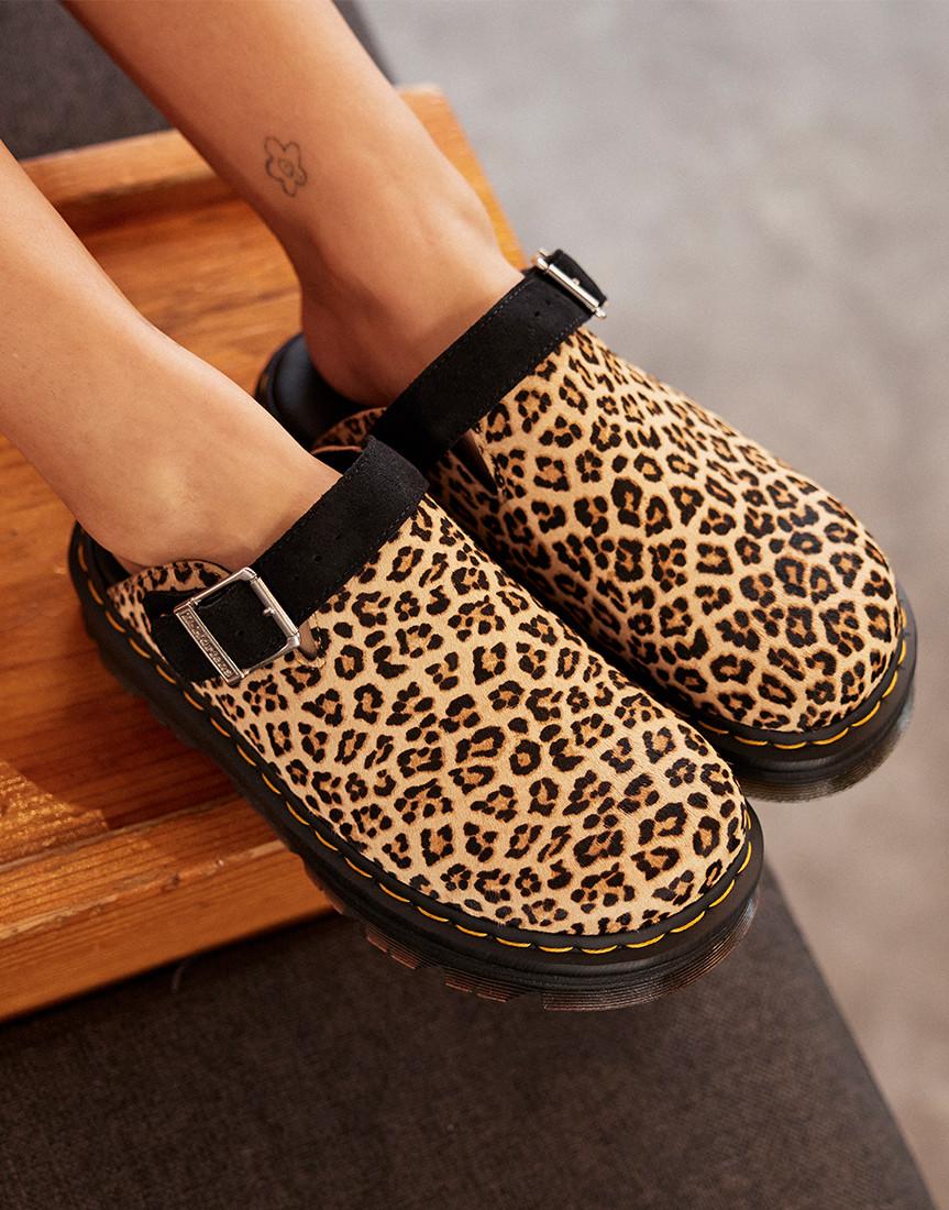 Dr. Martens® US Official: Up to 40% off select styles