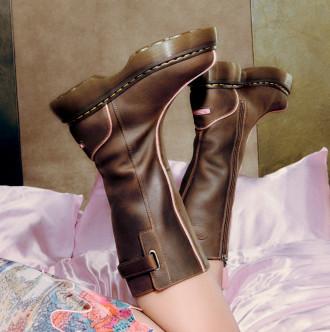 hp-contenttile-buzzhi-brownboot-desktop-ss26