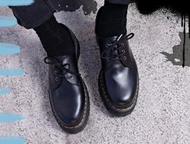 hp-nav-tile-smooth-carryover-ss22wk6-desk