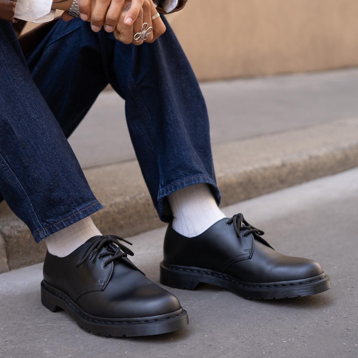 Dr. Martens mono smooth leather oxford shoes