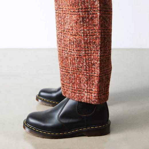 Dr. Martens made in england chelsea boots