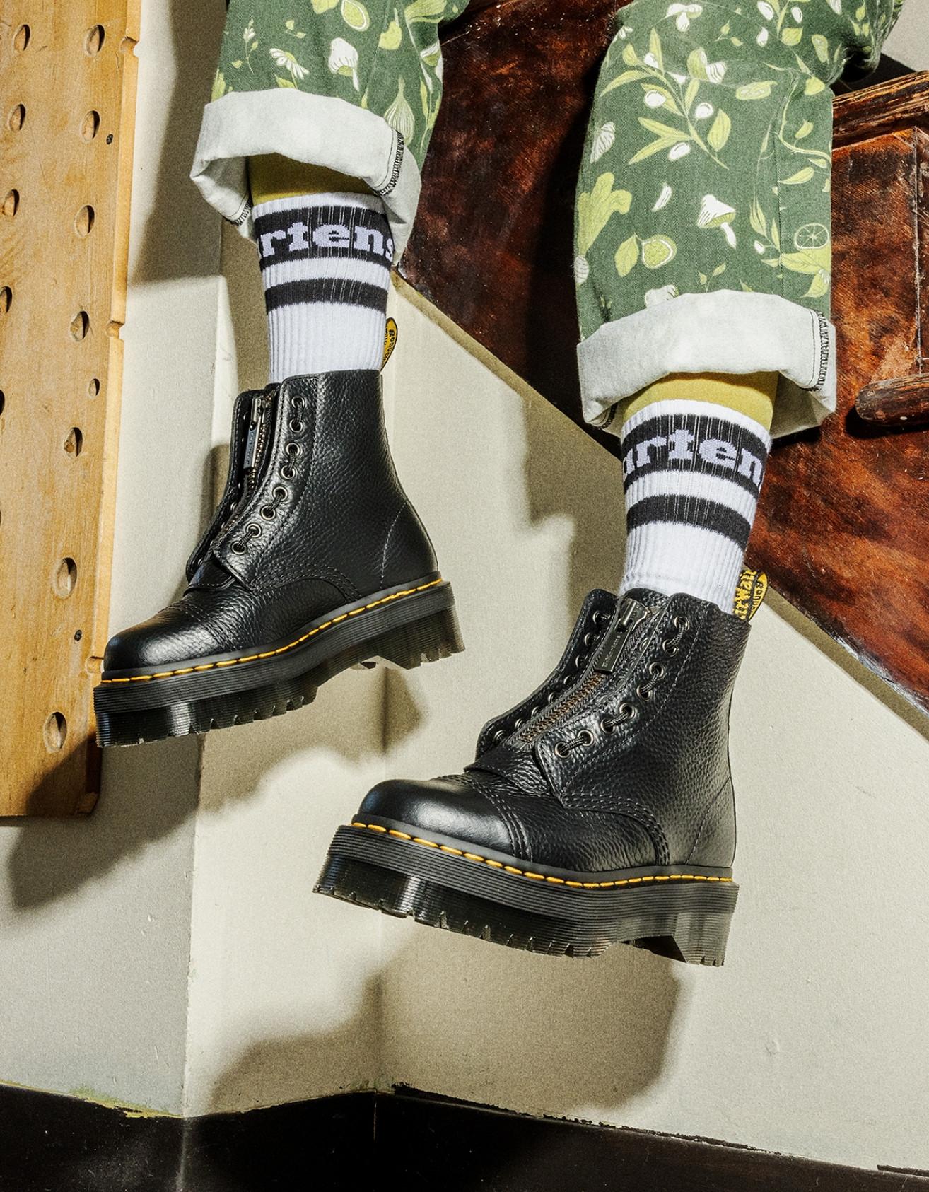 How to style dr martens clearance sinclair