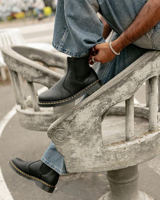 lp-NewtoDMs-CA-tile-desk-ss25