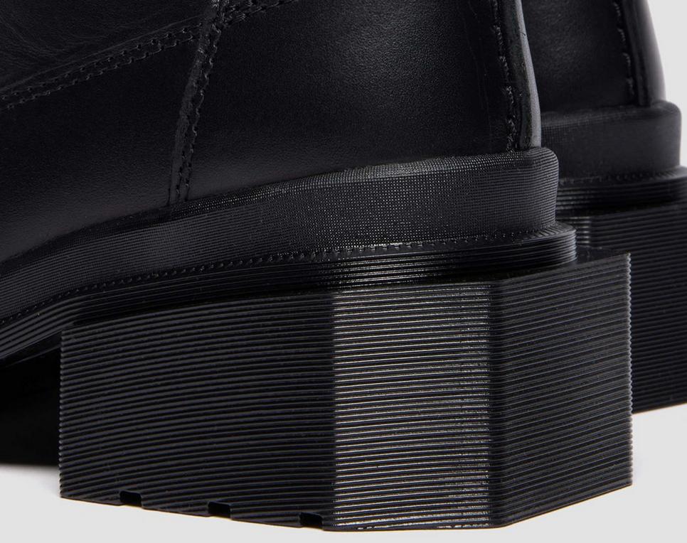 Dr. Martens Maybole platform