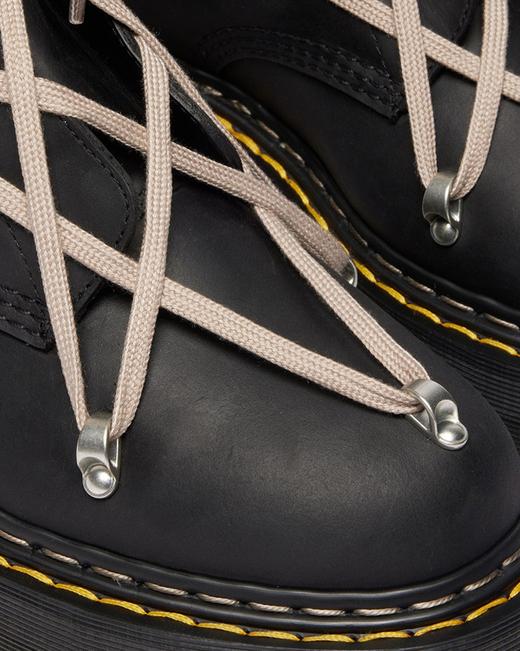 Dr. Martens 16B0 Pentalace Quad Boot