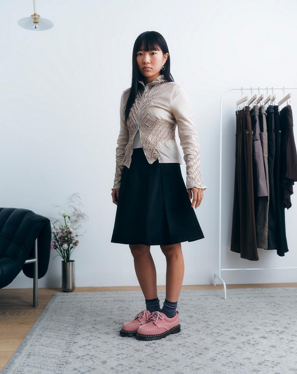 Stylish outfit idea featuring the Lowell Dusty Rose Milled Nubuck shoe