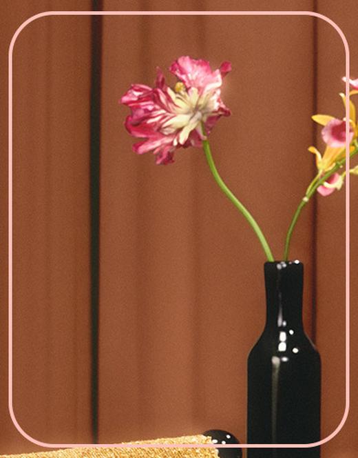 lp-splashpage-m-banner-giftsforhim-desktop-aw25?w=1920&fmt=auto&alt=default