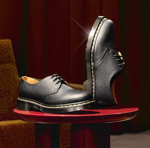 Dr. Martens Men's Originals