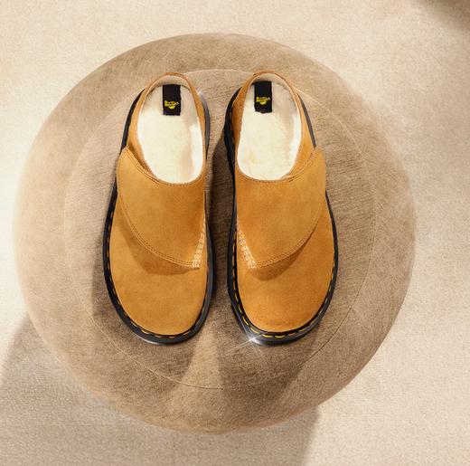 Dr. Martens MEN'S Cozy Gifts