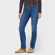 Woman wearing blue jeans.