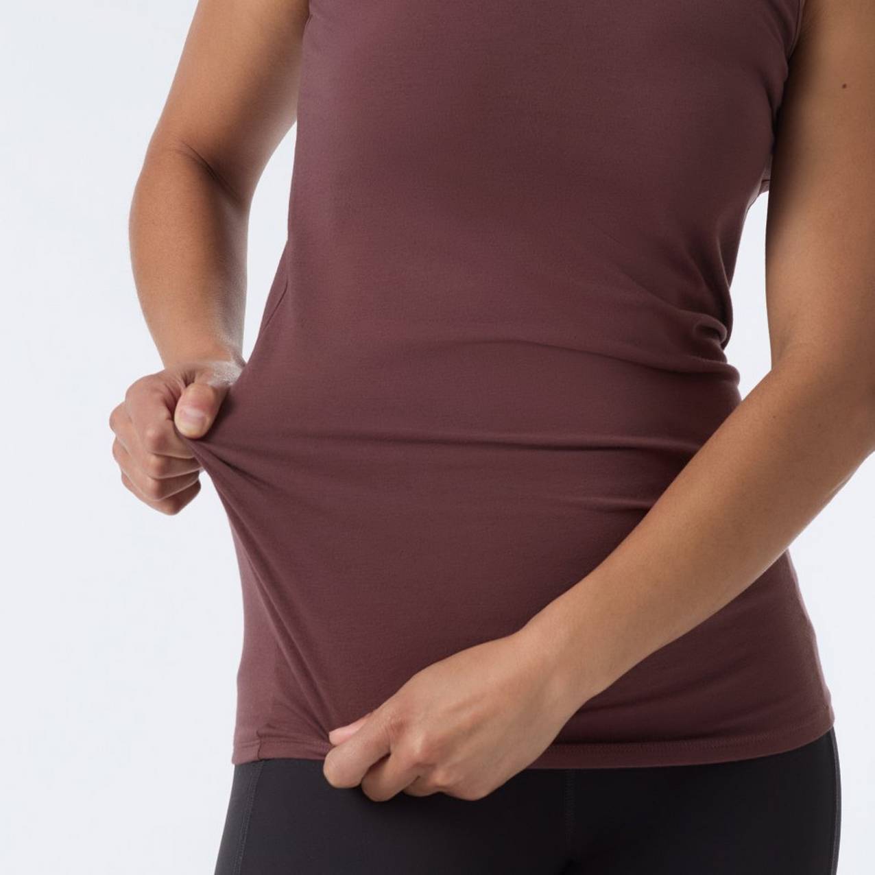 Women's Plus No-Yank Scoopneck Tank | Duluth Trading Company