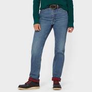 Woman wearing blue jeans.