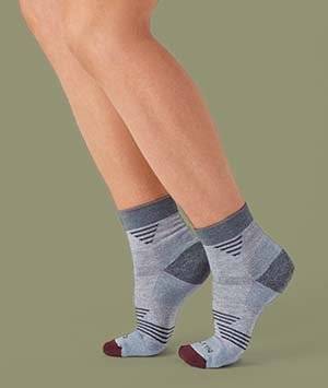 quarter crew socks