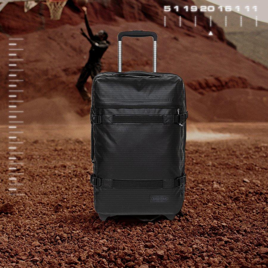 Tienda Eastpak | Built To Resist | 30 Años Garantía